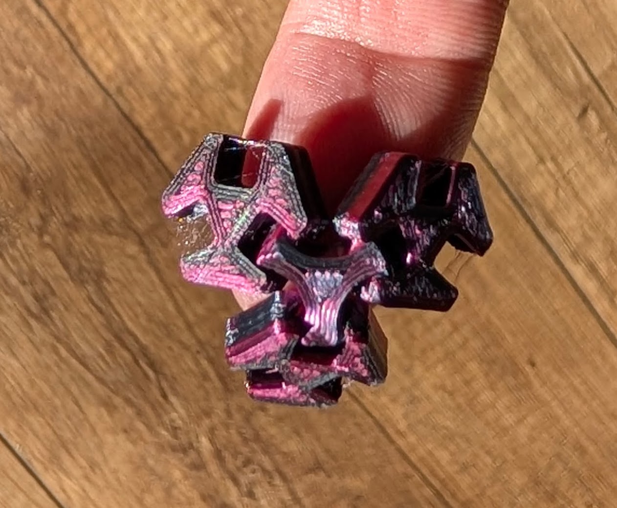 Printed fabric - Remix from - Printed Fabric (symmetric, no bridges, no supports) by Martin