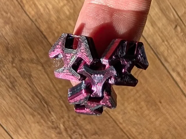 Printed fabric - Remix from - Printed Fabric (symmetric, no bridges, no supports) by Martin