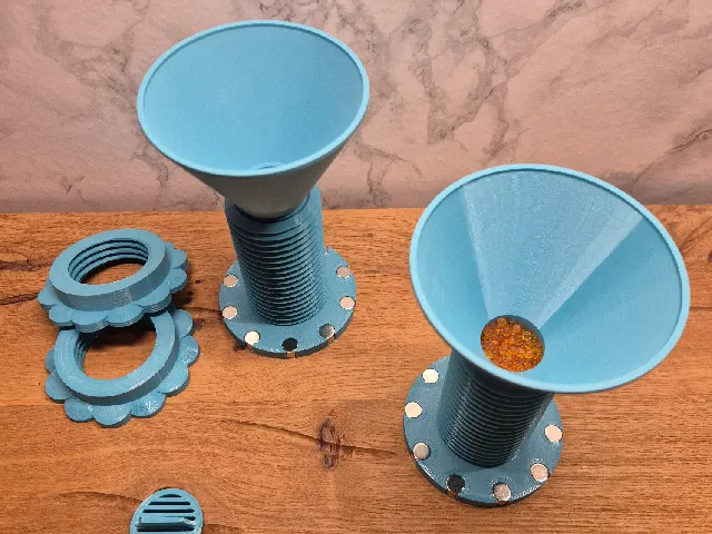 Funnel for the Magnetic Spool Rewinder