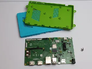 Raspberry Pi Compute Module 4 IO Board Housing by Nerdiy.de