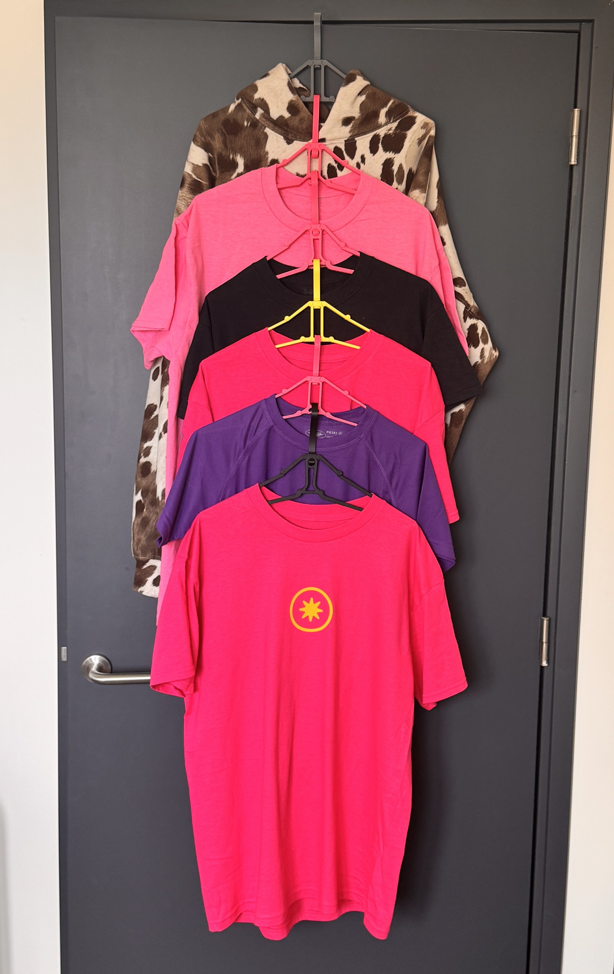 GRABTOR | Foldable Print In Place Clothes Hanger — thumbnail 4