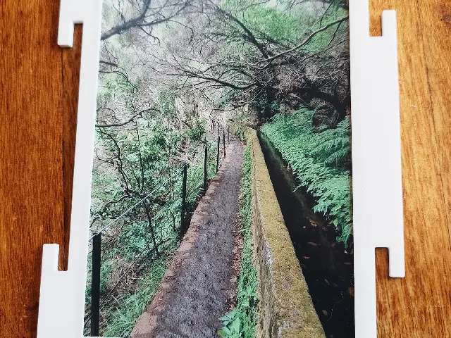 Infinite minimalistic frame puzzle for photos (100x148)