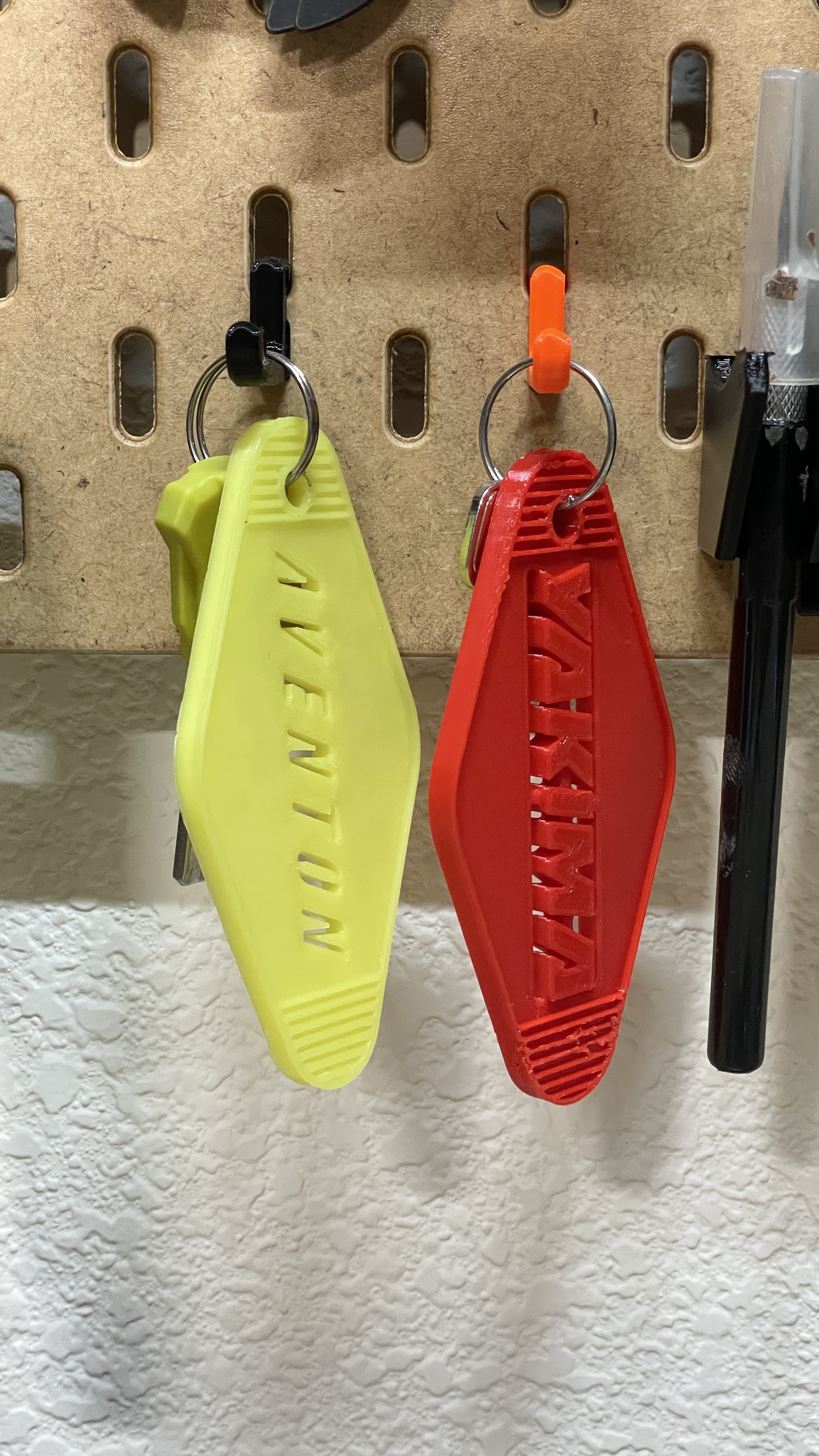 Aventon Keychain