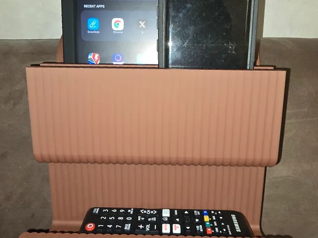 Sofa Servant / Organizer