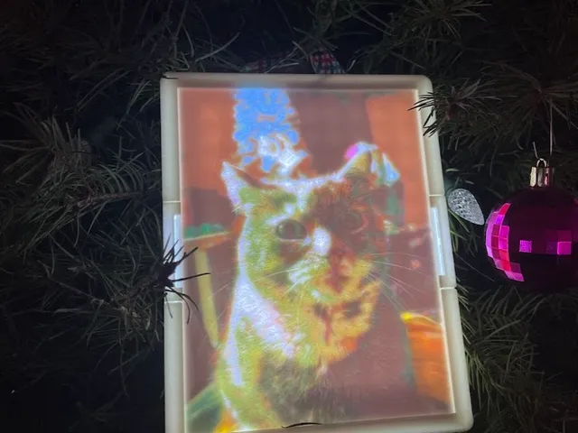 Hanging Lithopane Frame with Battery Pack