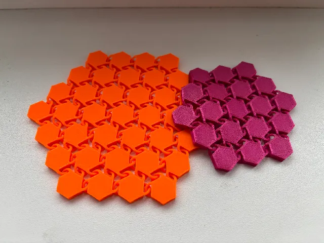 Flexible fabric coaster