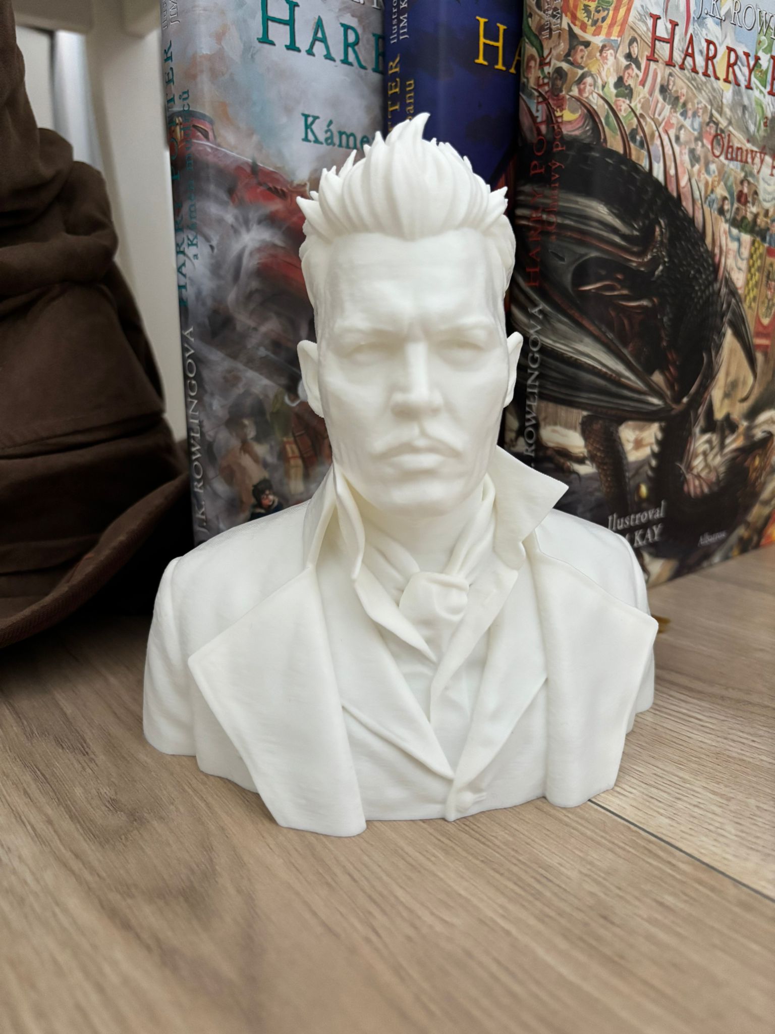 Gellert Grindelwald buste