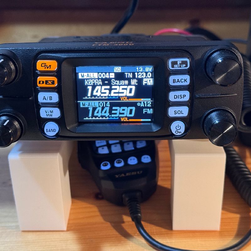 Yaesu FTM-300D stand for your bench by rdcence | Download free STL