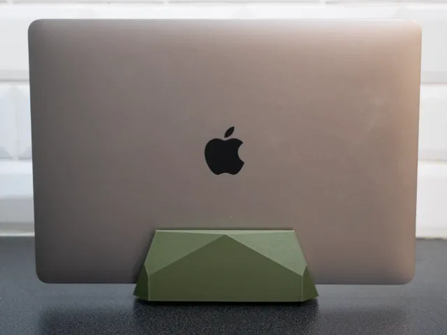 Vertical laptop stand