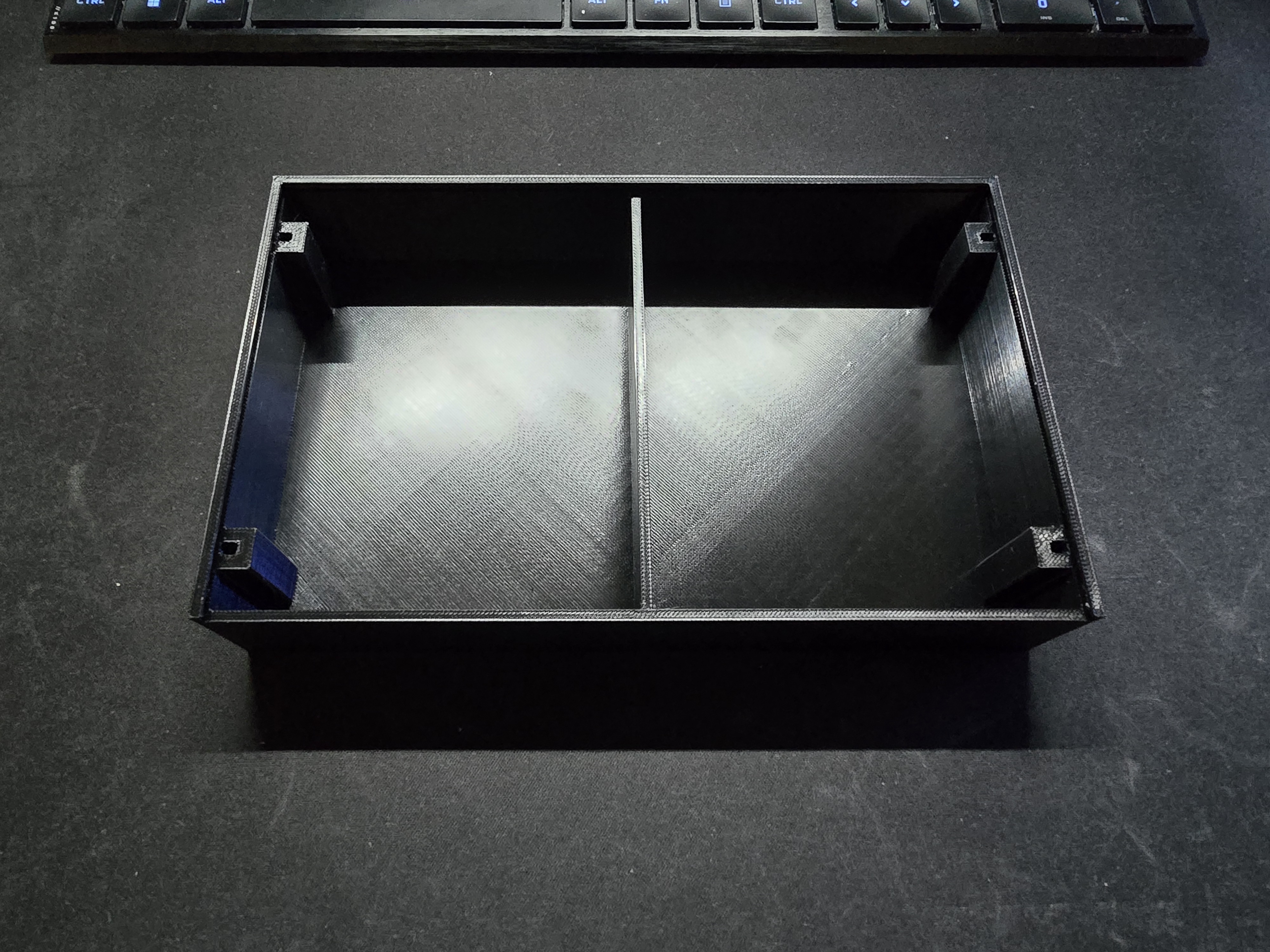 Miniatura 5 do modelo 3D USPS Small Flat Rate Box Insert