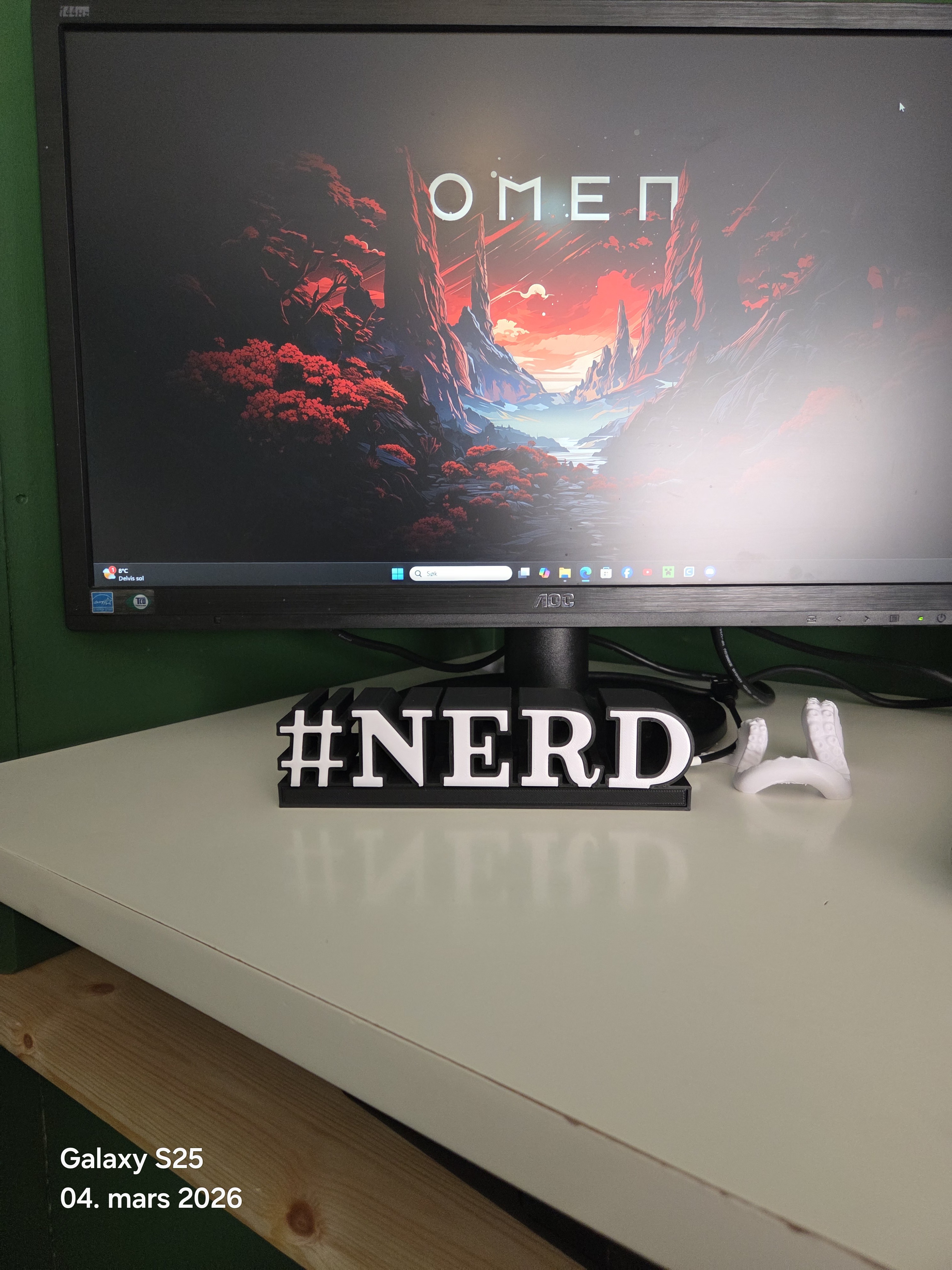 Decorative table lamp #NERD (NO AMS)