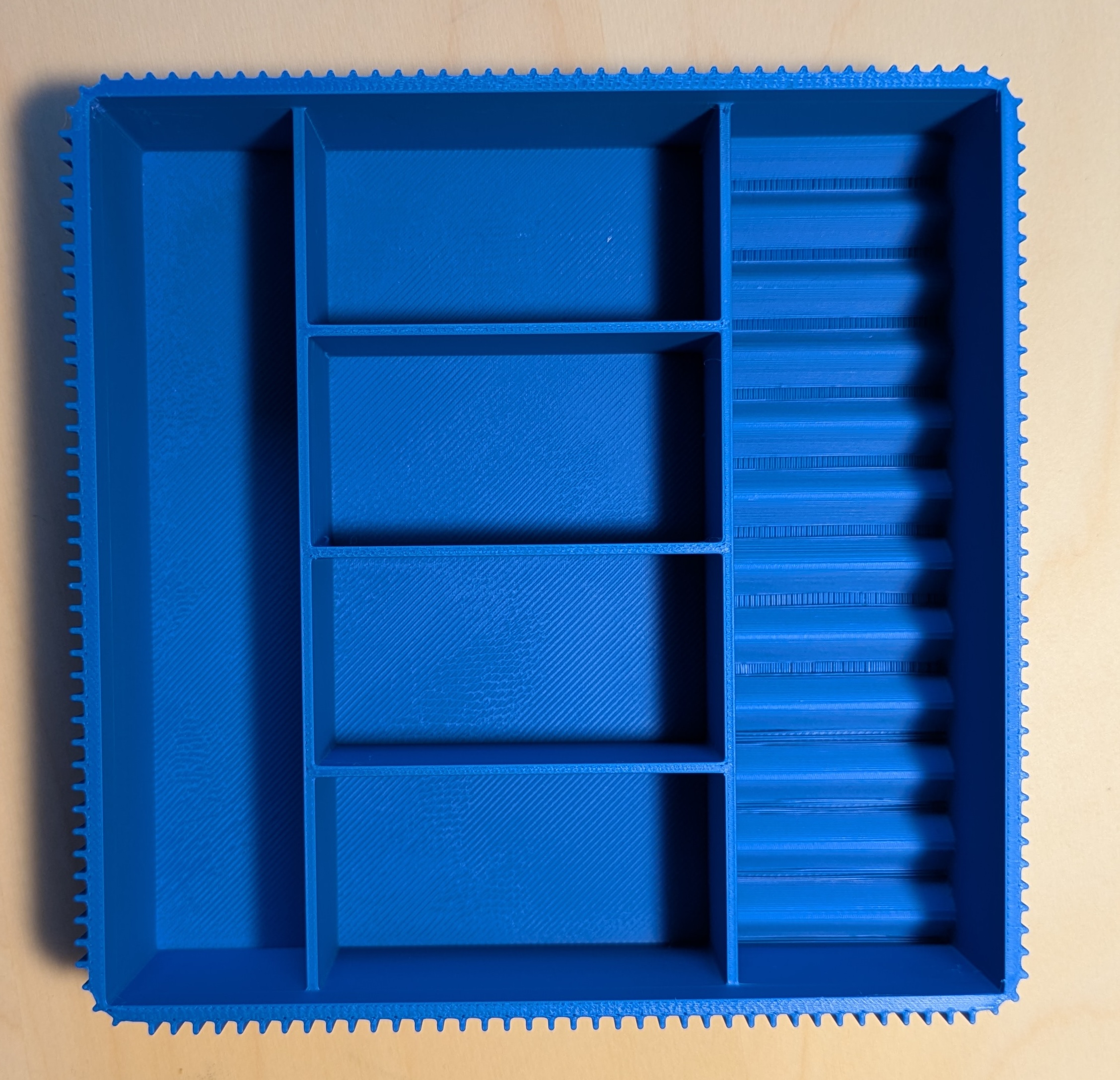 Miniatura 4 do modelo 3D Parametric Gridfinity Tray - OpenSCAD