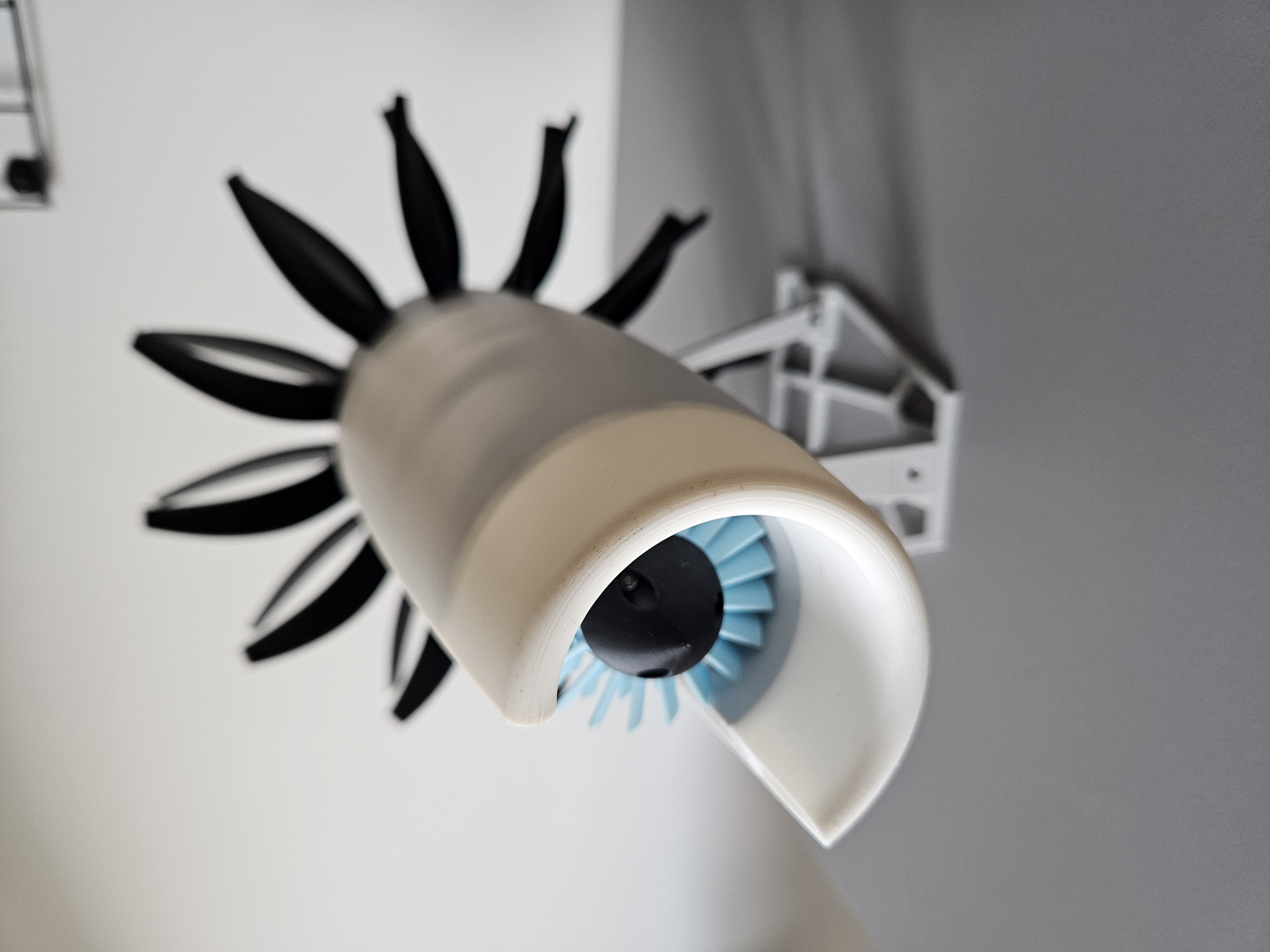 3d printable Jet engine - Propfan - no glue assembly — miniatura 12