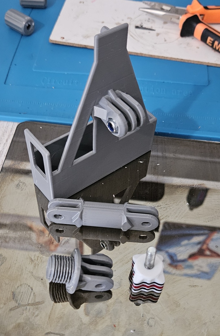 Miniatura 4 do modelo 3D Mini Projector Stand