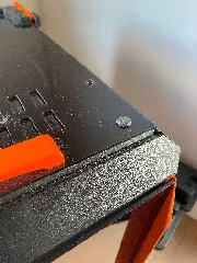 Magnetic lid closure