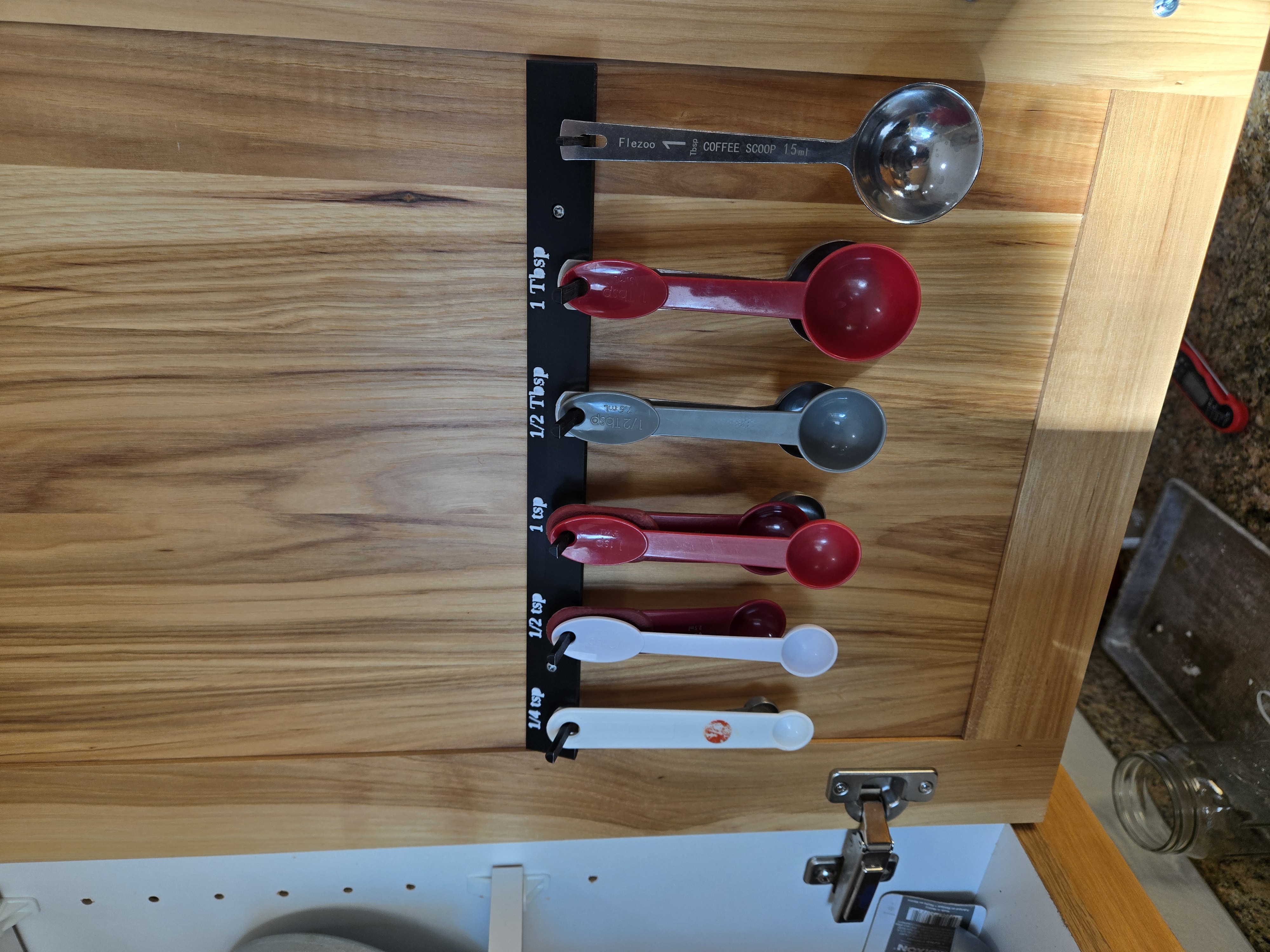 Measuring spoon tsp tbsp holder rack hook hanger organizer