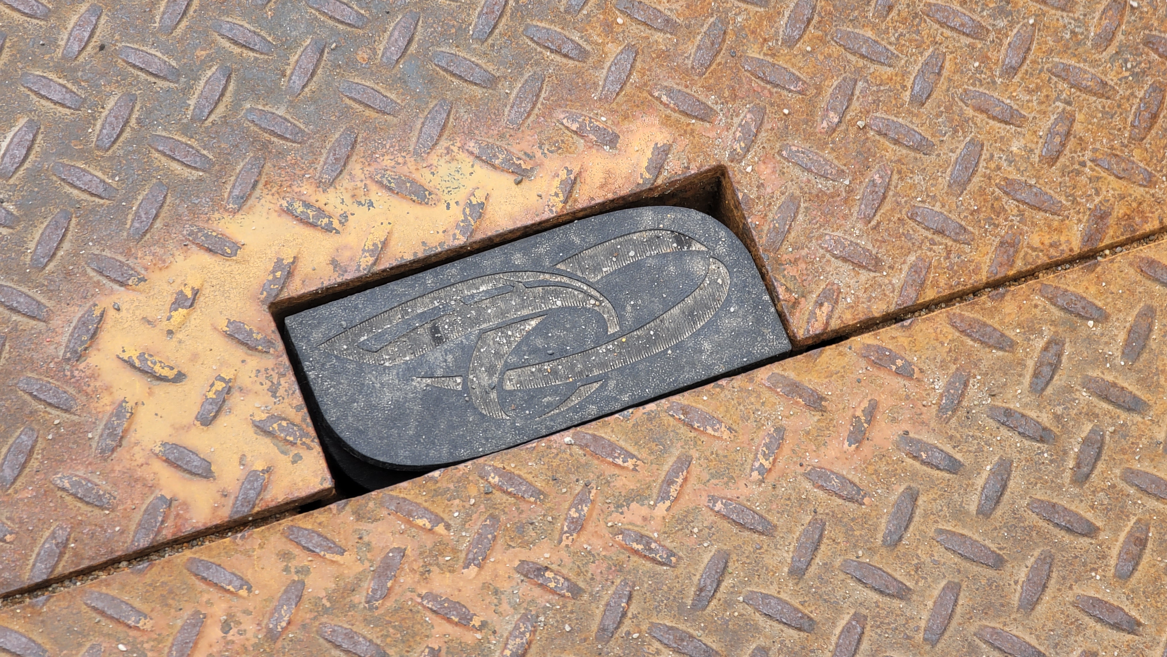 In-Ground Utility Box Hole Insert — miniatura 2