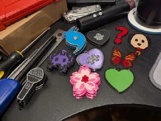 Dog keychain - single tool multi-color