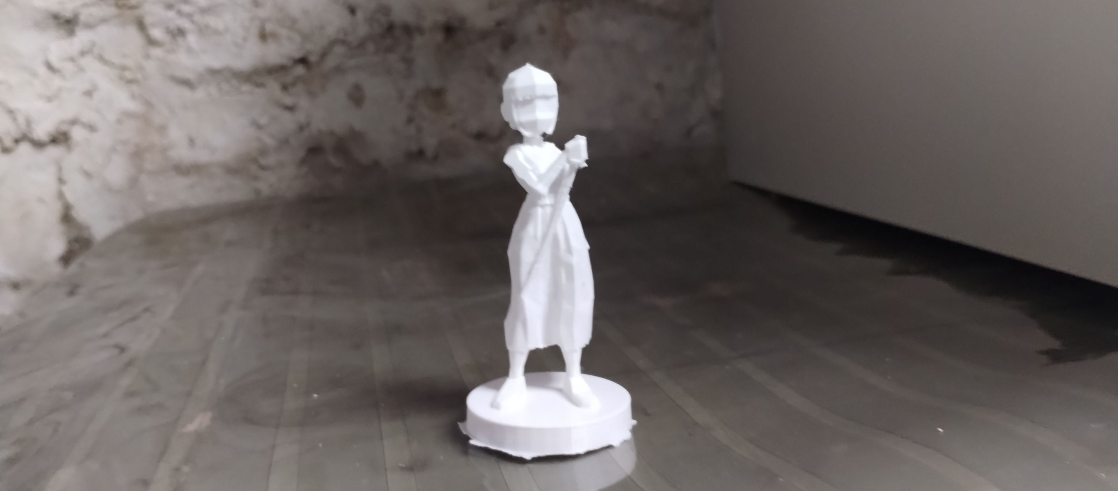 Low-Poly Samurai Girl "Tomoe" - Stylized Printable Figure for FDM