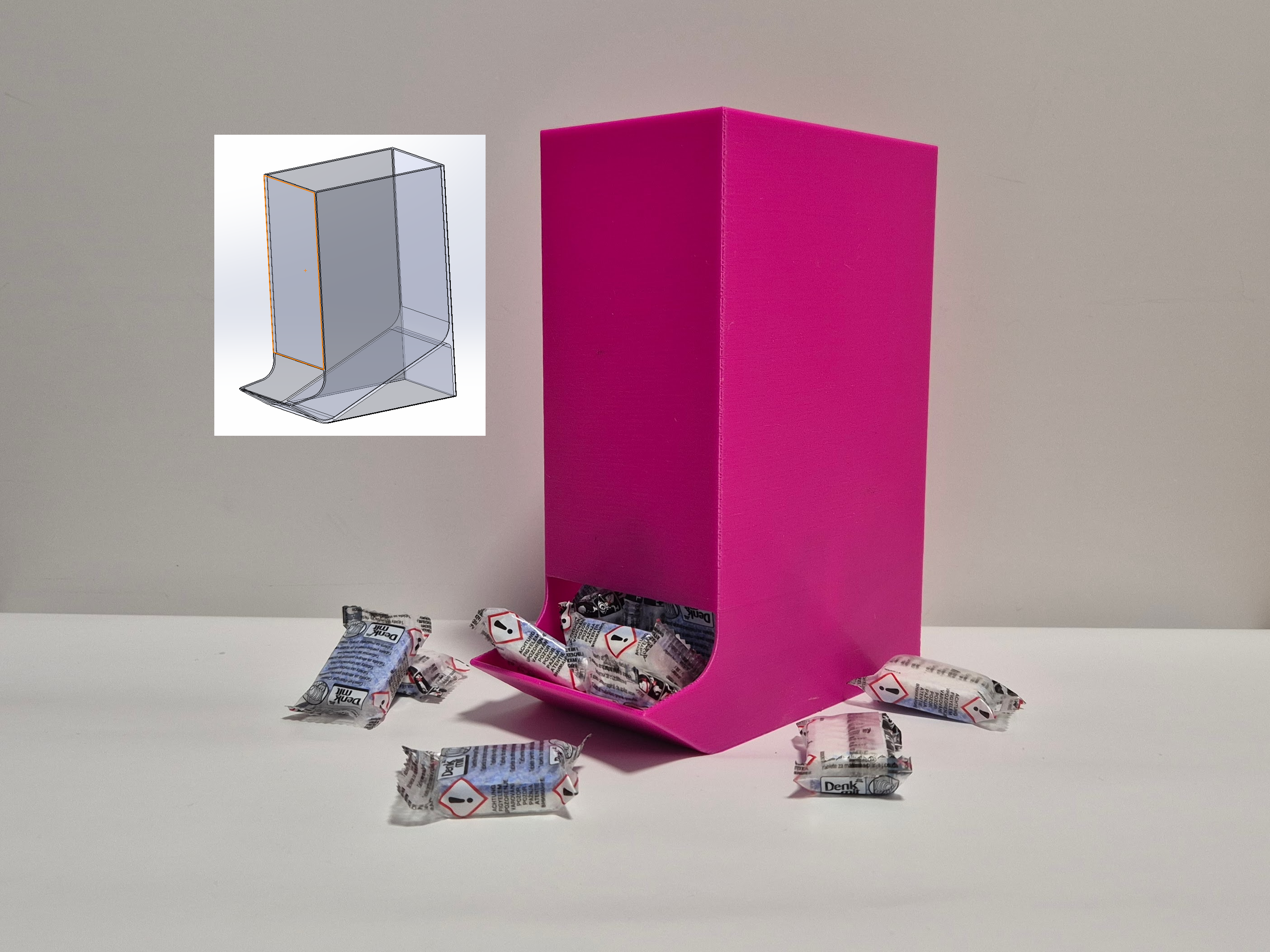 Dishwasher tablet dispenser