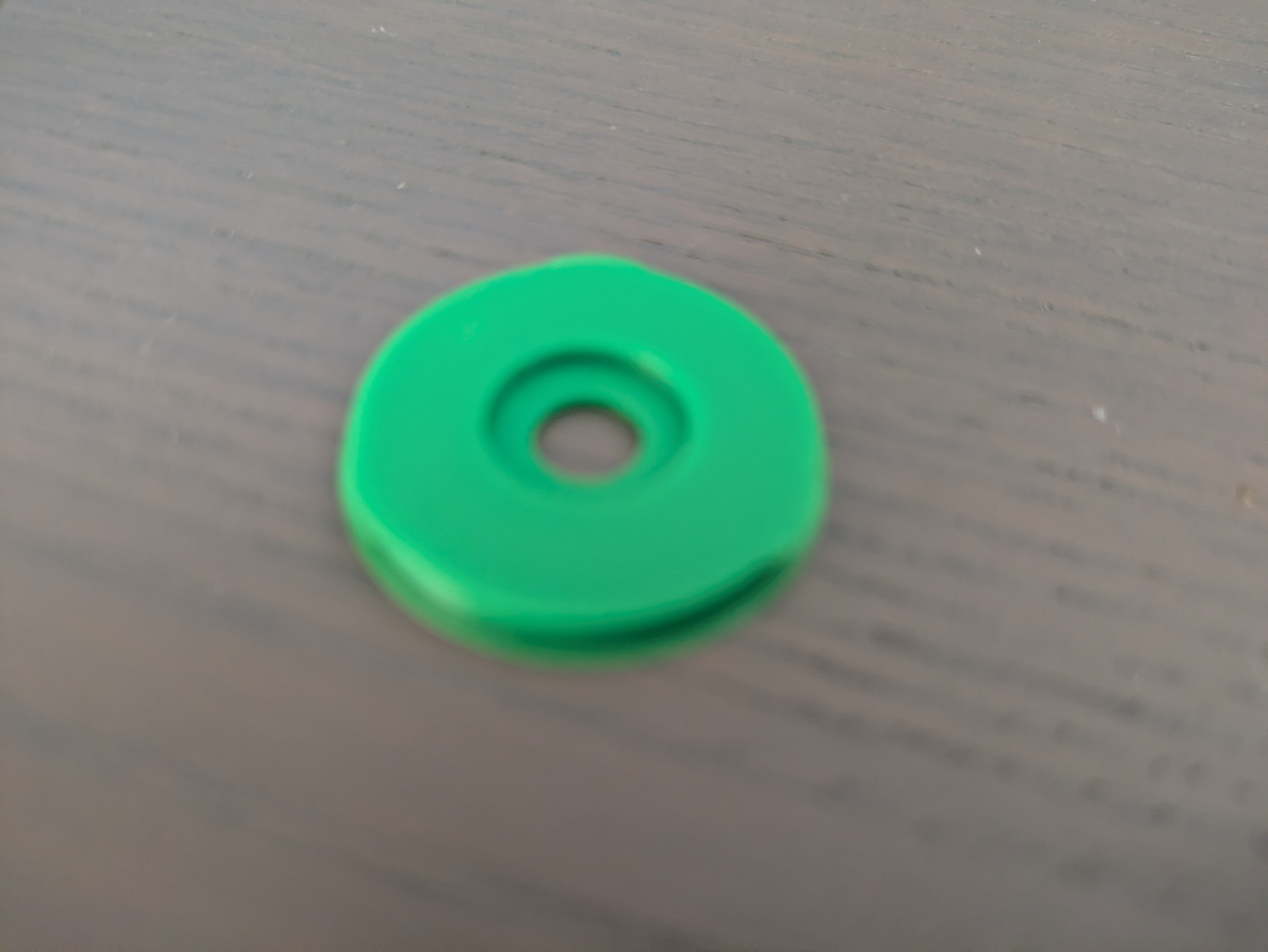 Thumbtack adapter compatiable with Pop Badges