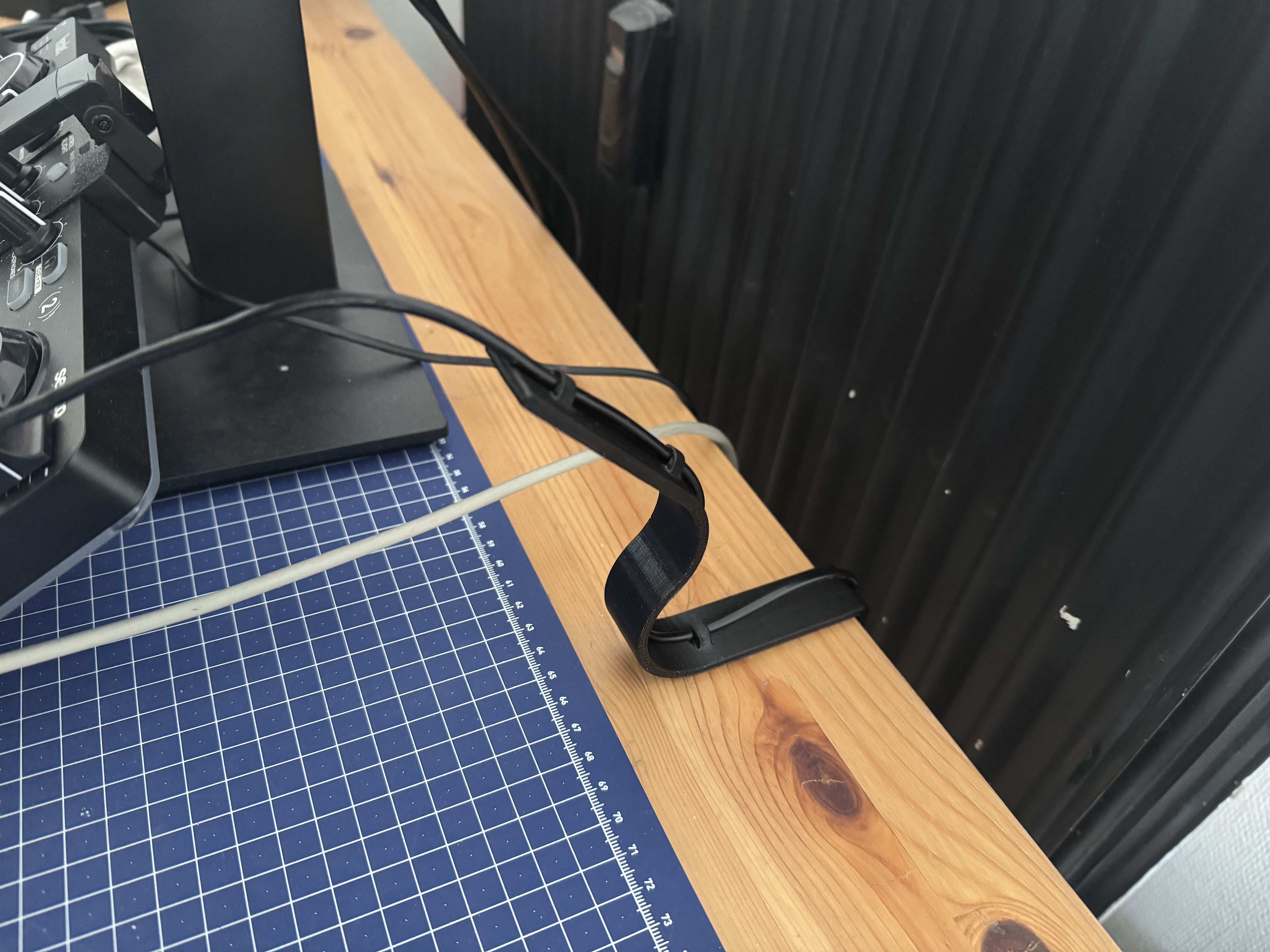 Miniatura 2 do modelo 3D Simple mouse bungee