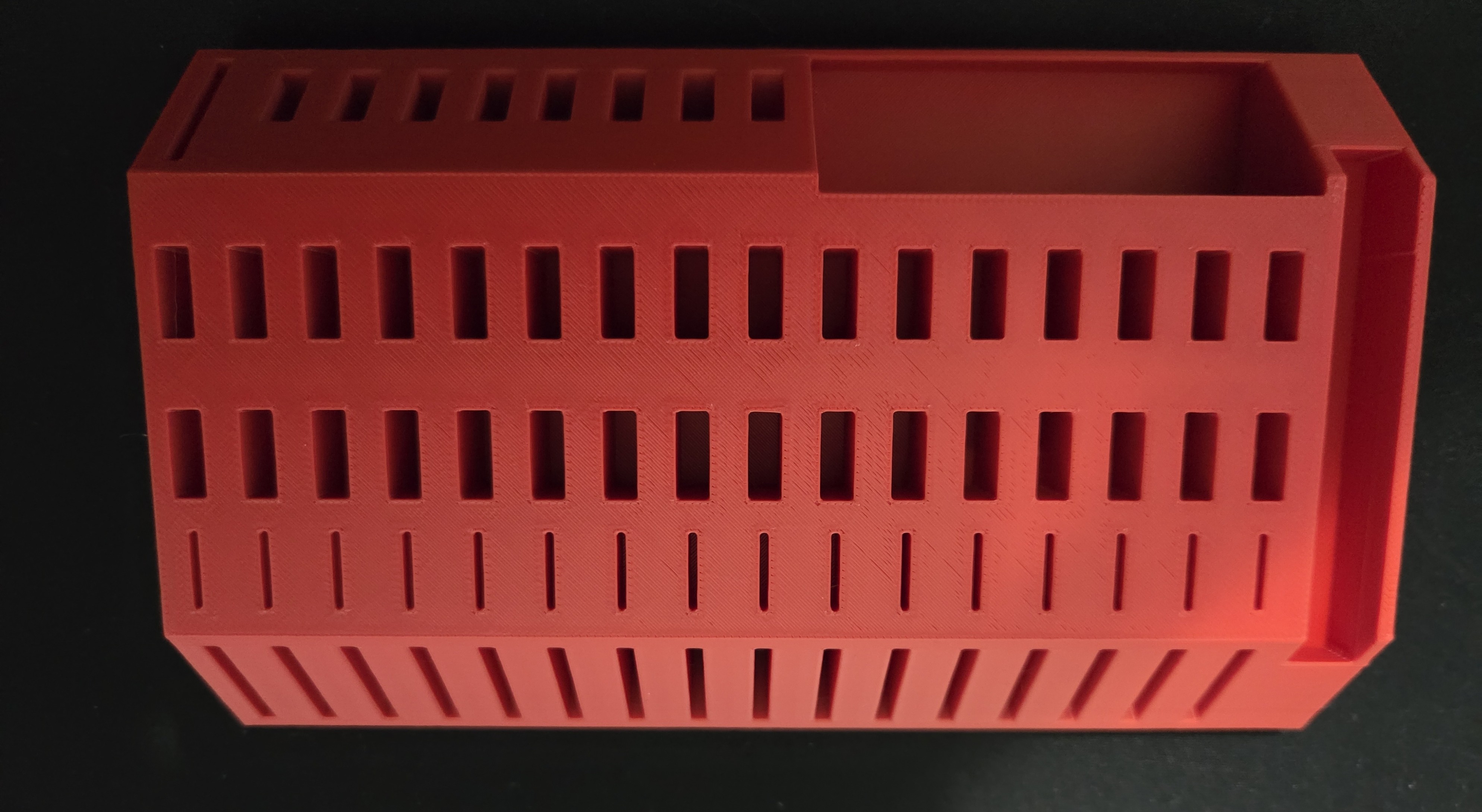 USB and SD/MicroSD card organizer w/ Drawer