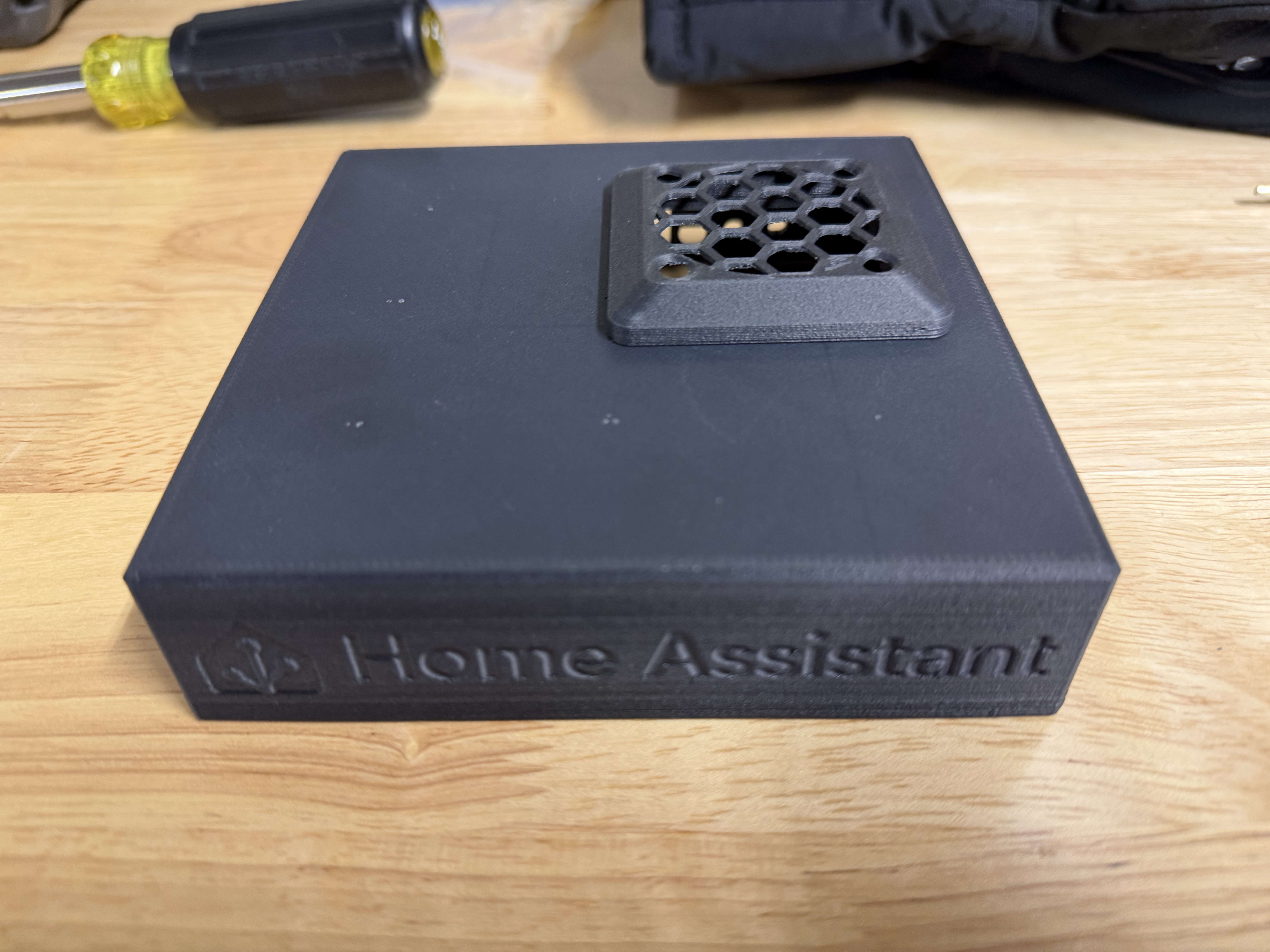 Home Assistant Yellow case with 40 mm fan