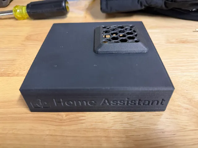 Home Assistant Yellow case with 40 mm fan