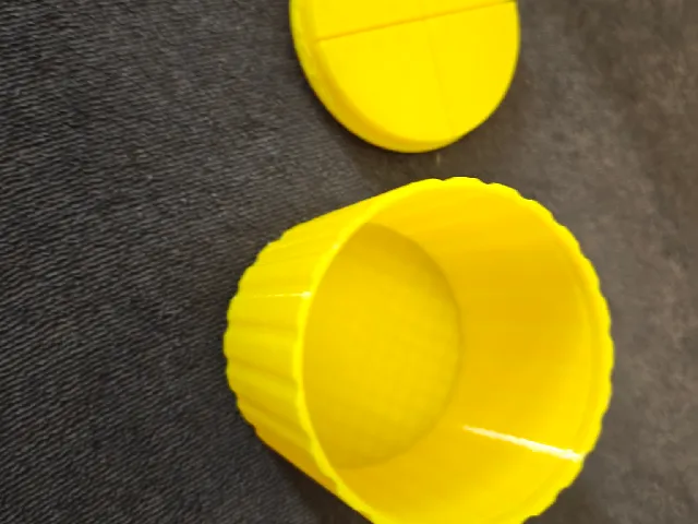 Q-tip Cup — Fluted Cylinder with Snap-Fit Lid
