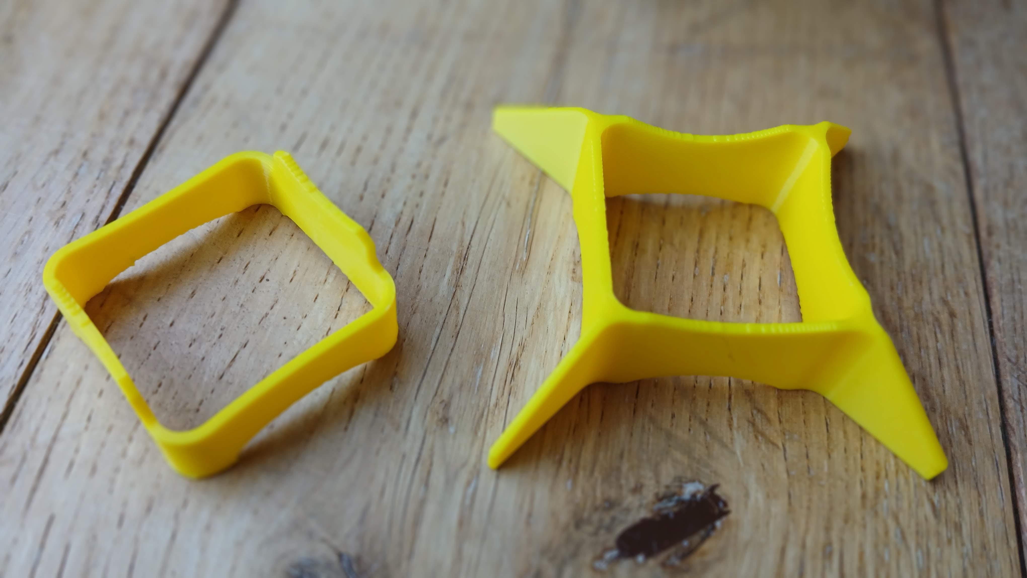 Marble run block support for Hape Tricks and Twists Track