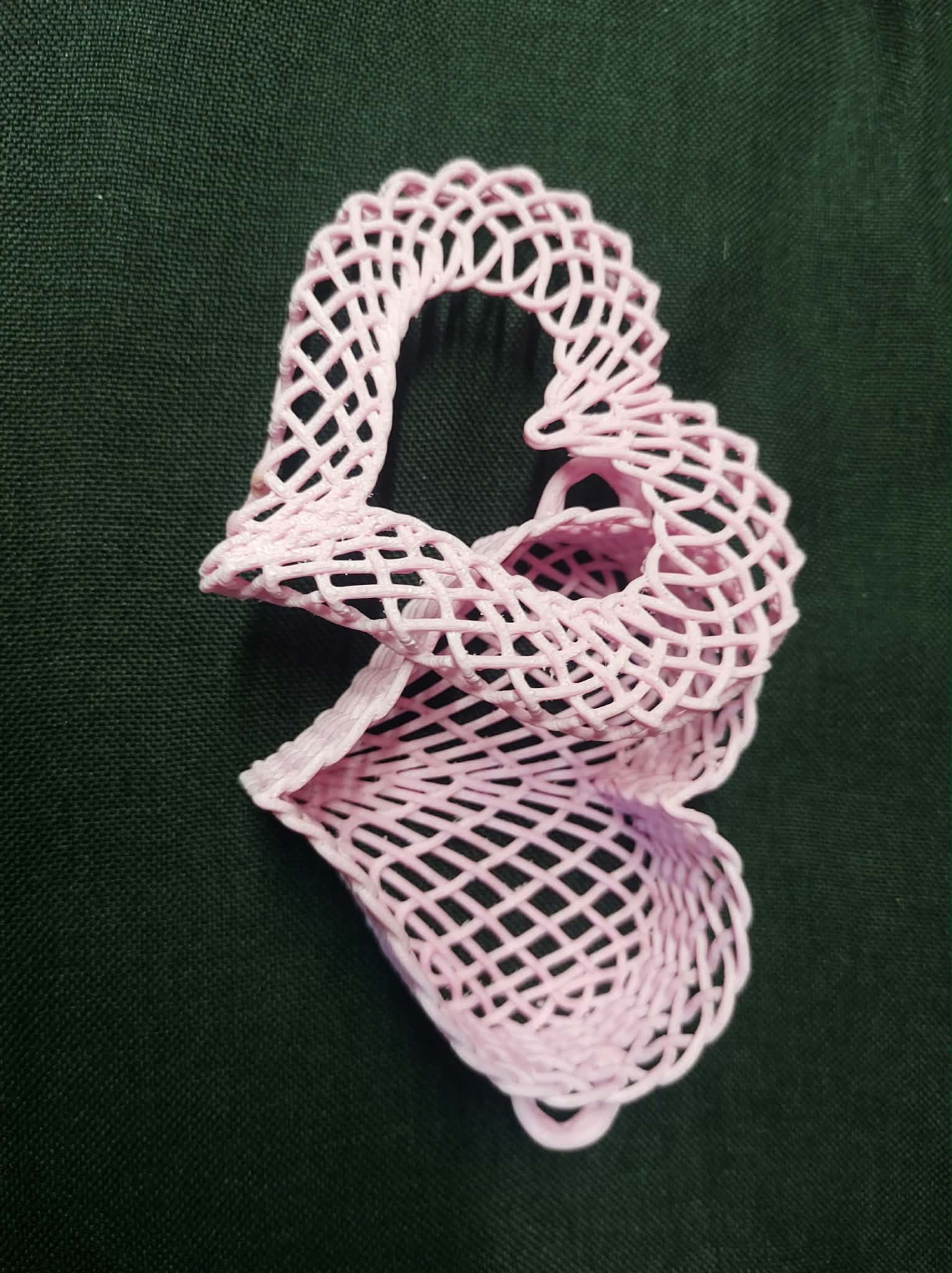 Valentine Heart Woven Basket with Handles and lid with hole