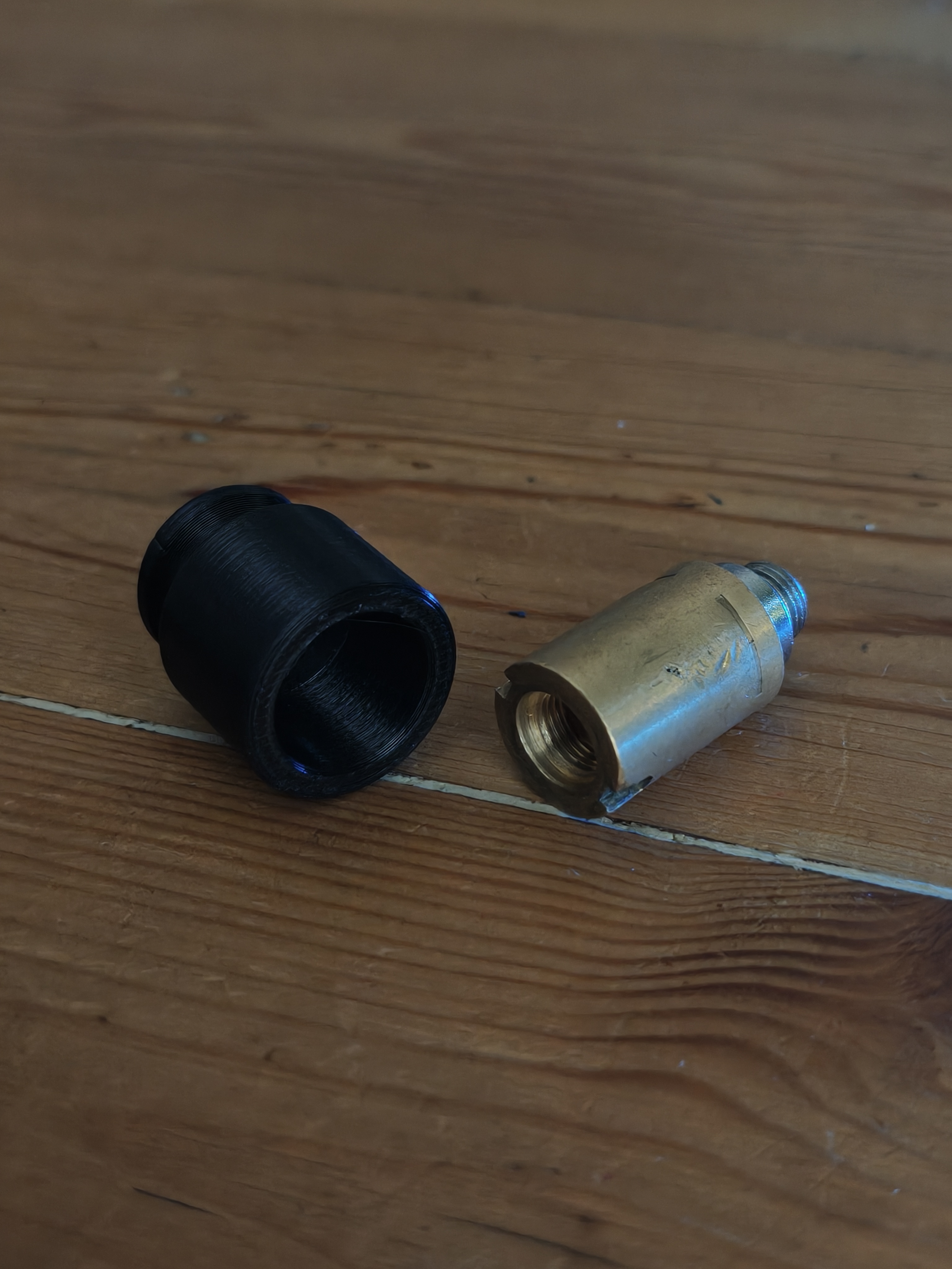 Porsche Cayenne/VW Touareg/Audi Q7 Air Suspension (RPV) Socket — STL ...