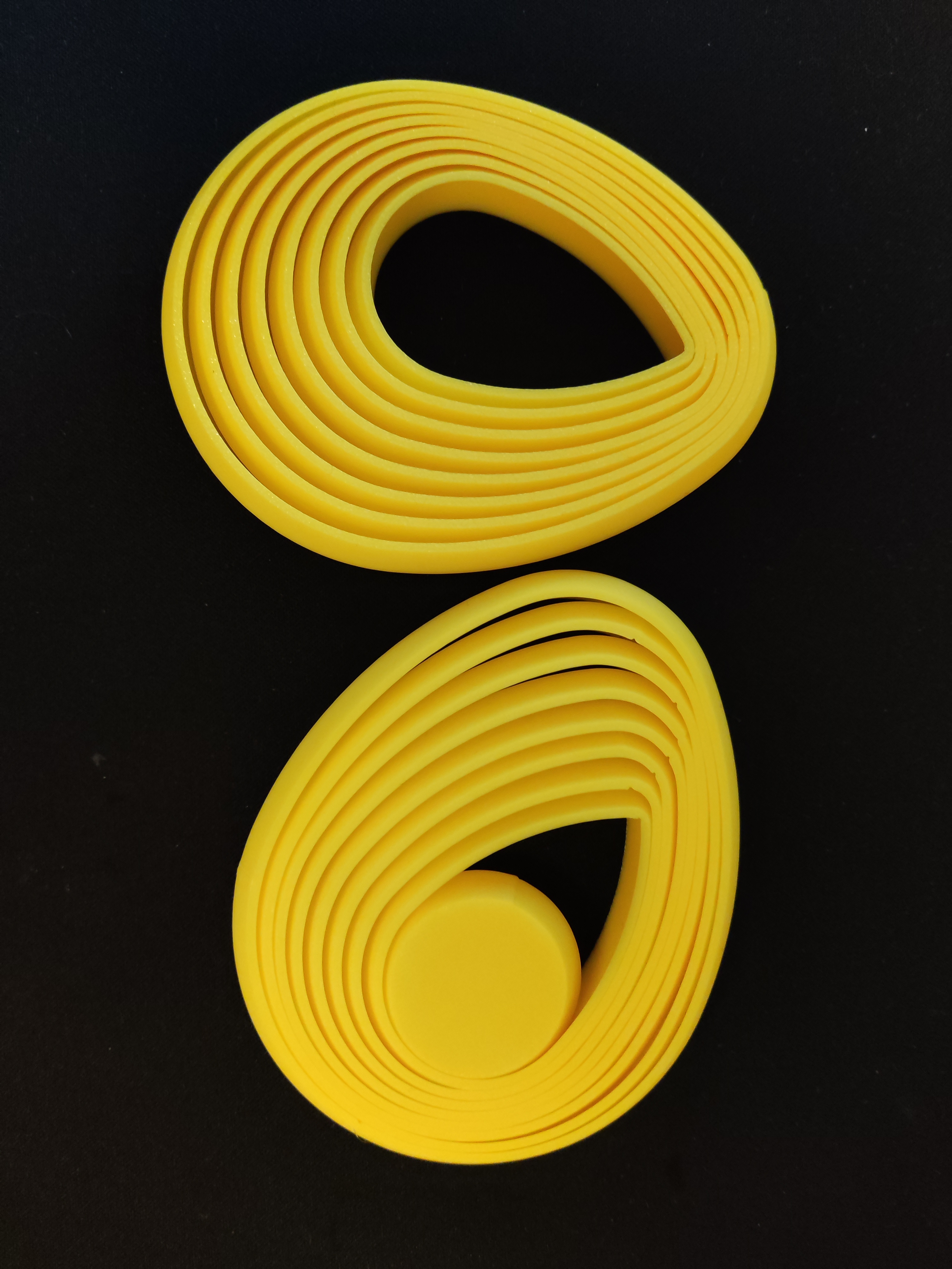 Miniatura 2 do modelo 3D Layered Egg Fidget