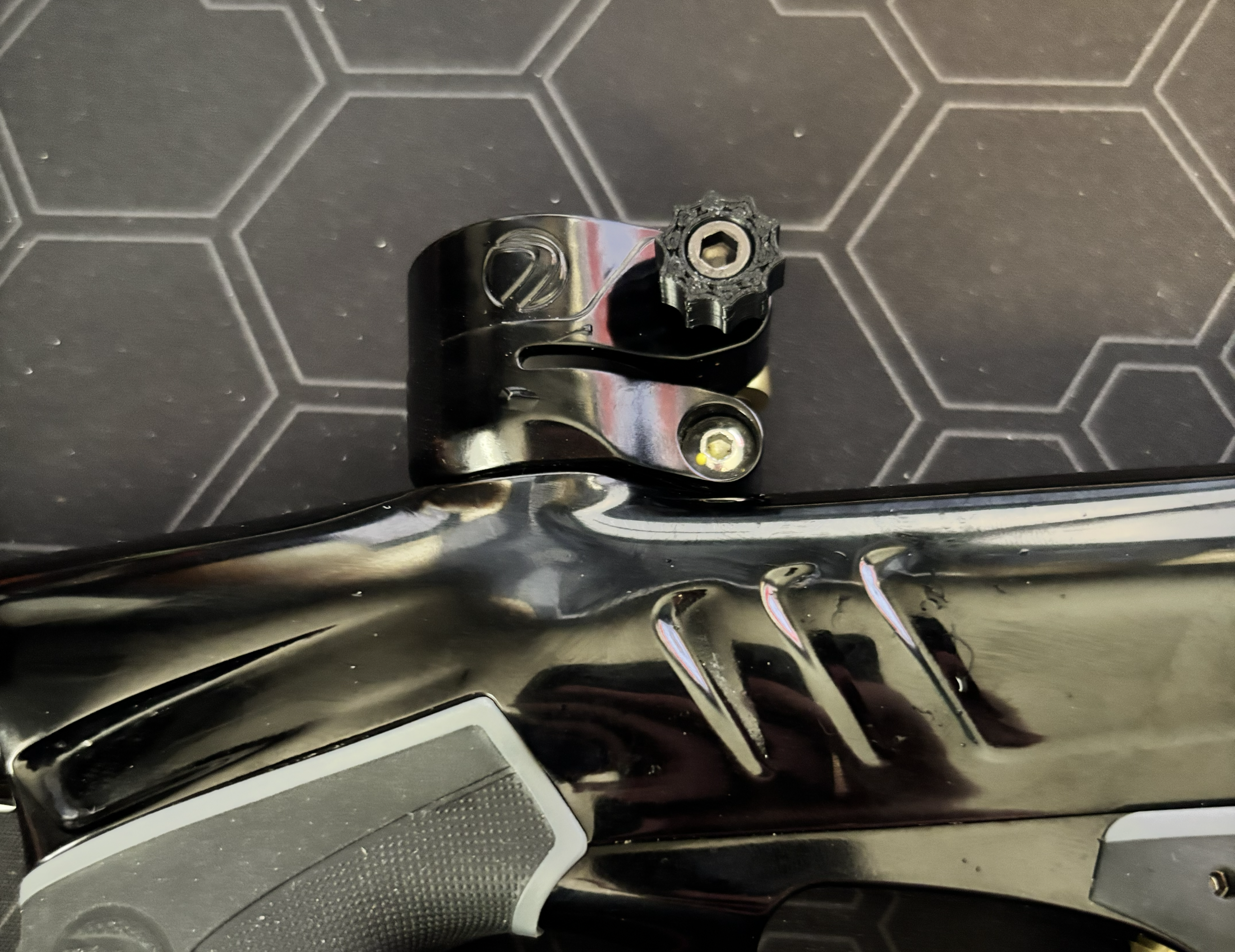 Dye DSR+ / CZR Feedneck Thumbscrew
