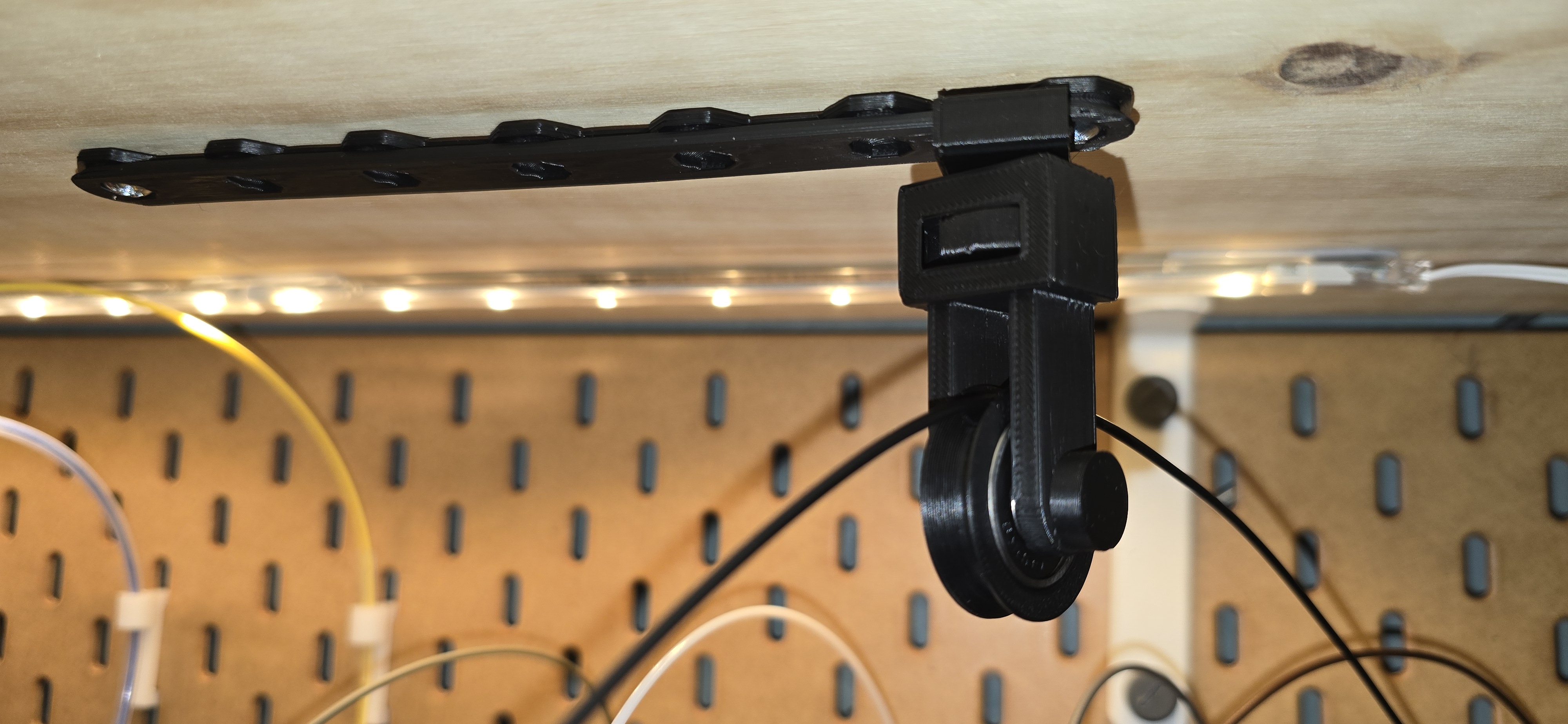 Filament Guide_608 Bearing_Swivel Rail Mount