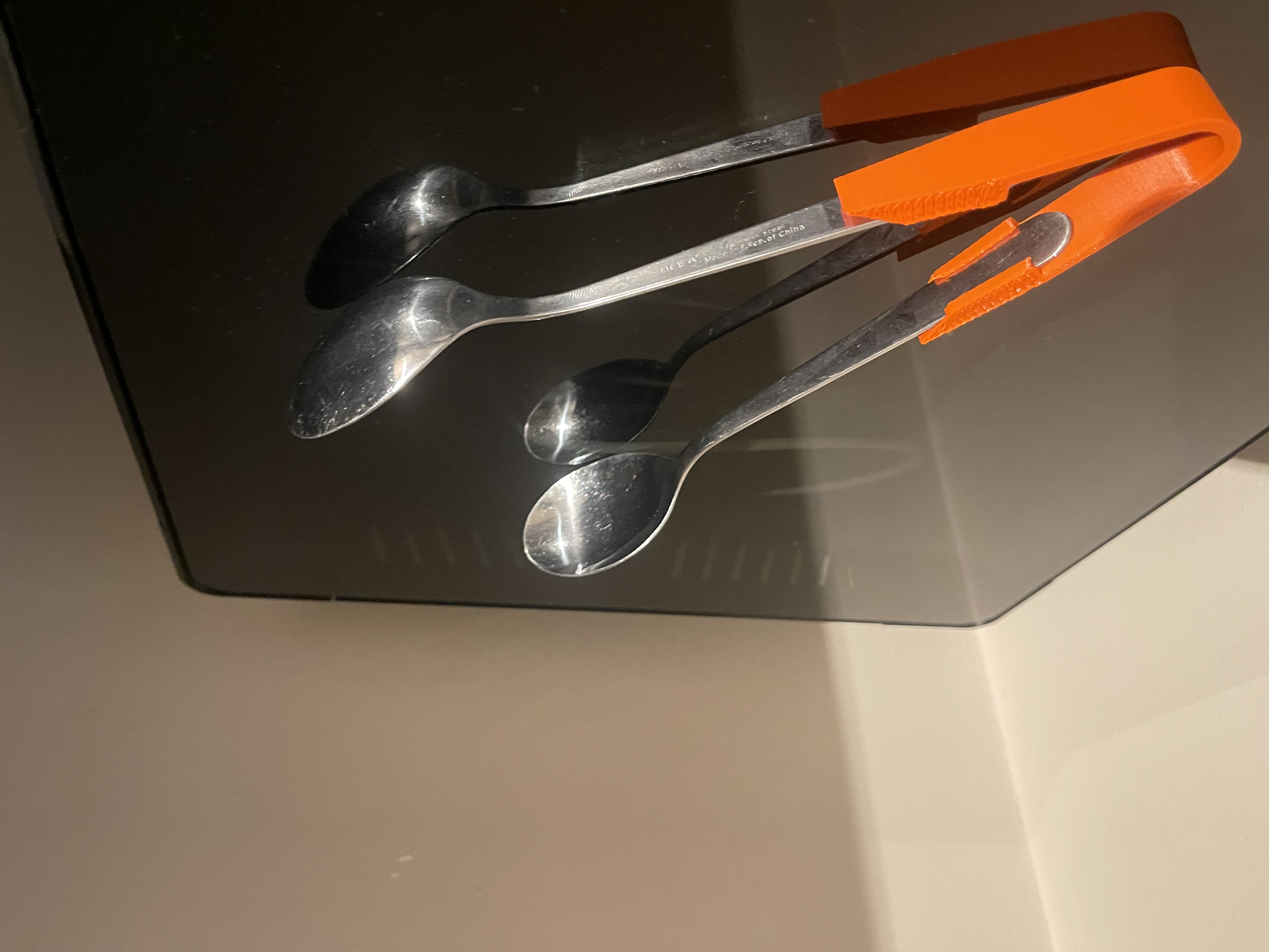 Tong Adapter