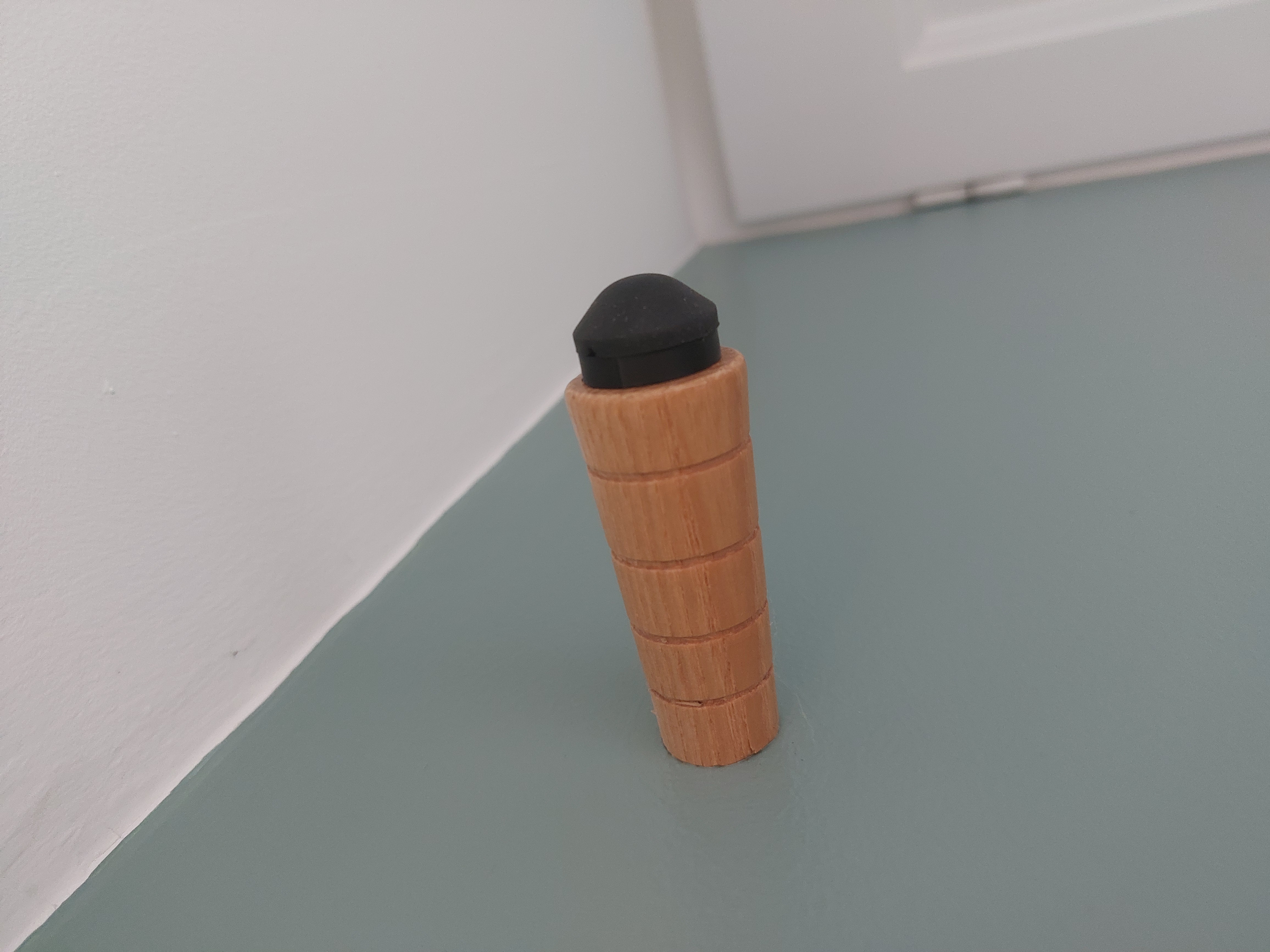 Rallonge pour butée de porte en bois
