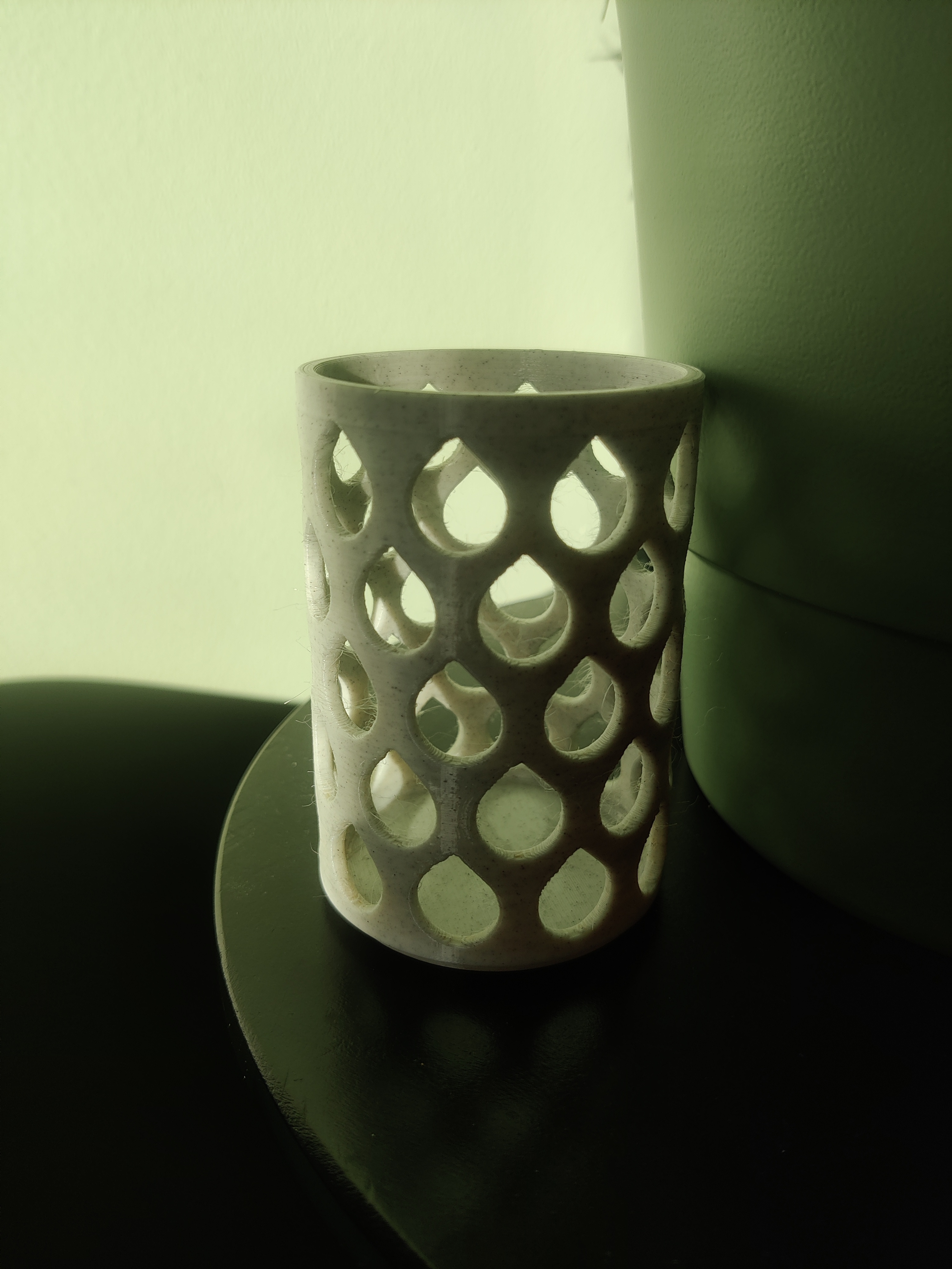 Teardrop Pot