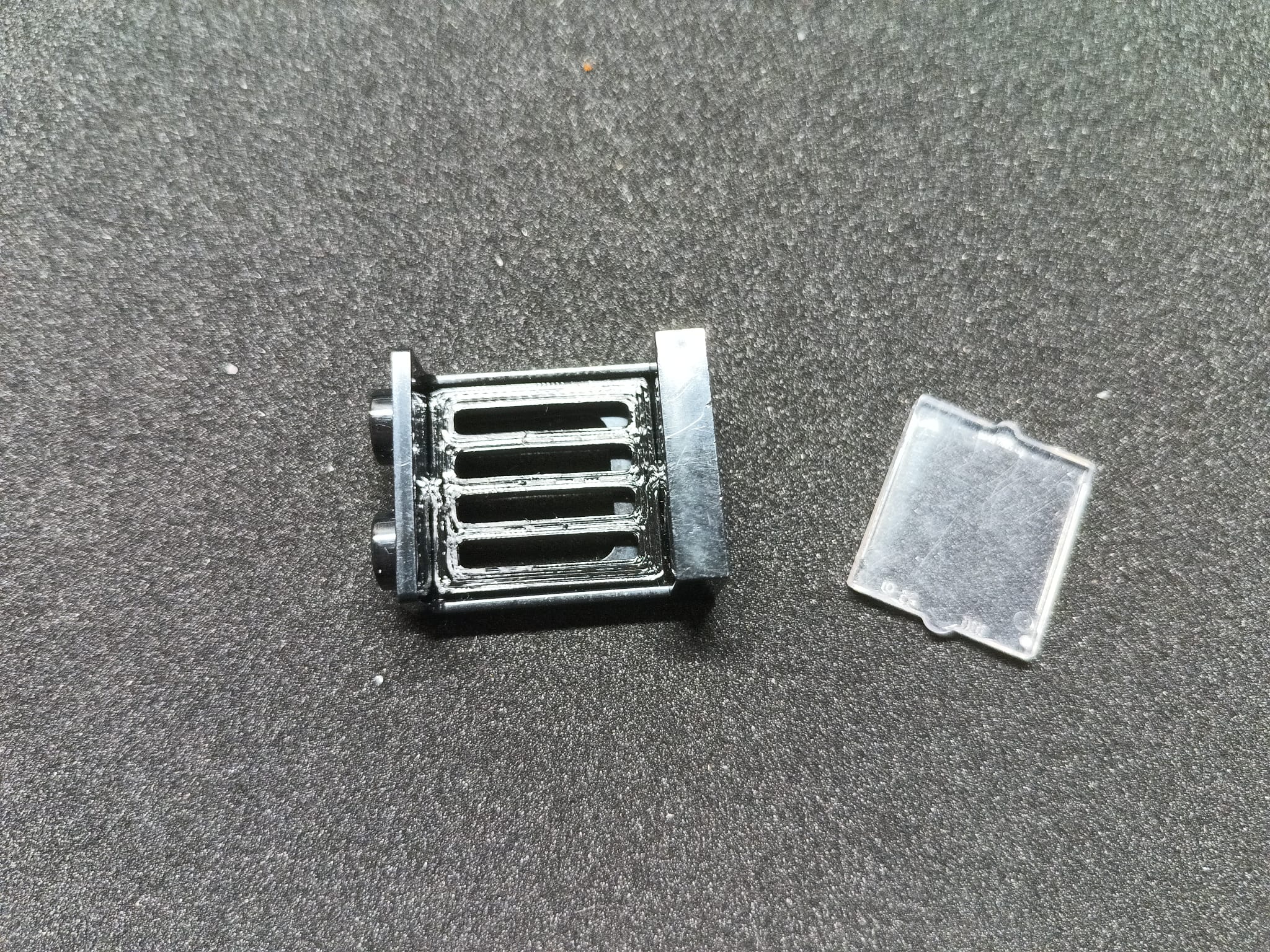 LEGO bug prison window — thumbnail 4