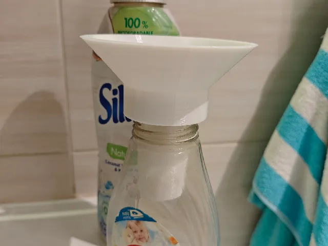 Funnel for pouring washing liquid40mm