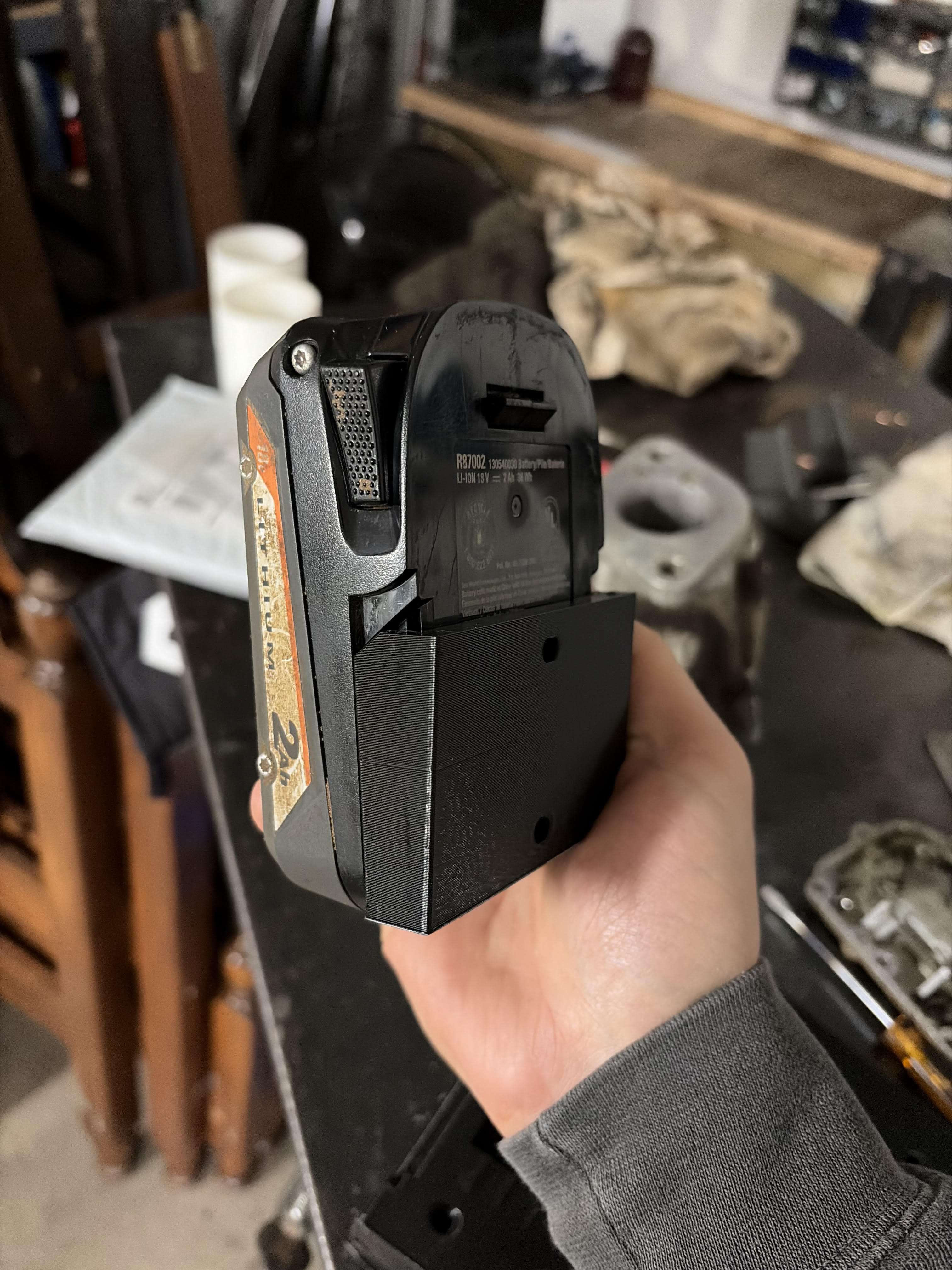 RIDGID 18V Battery Mount