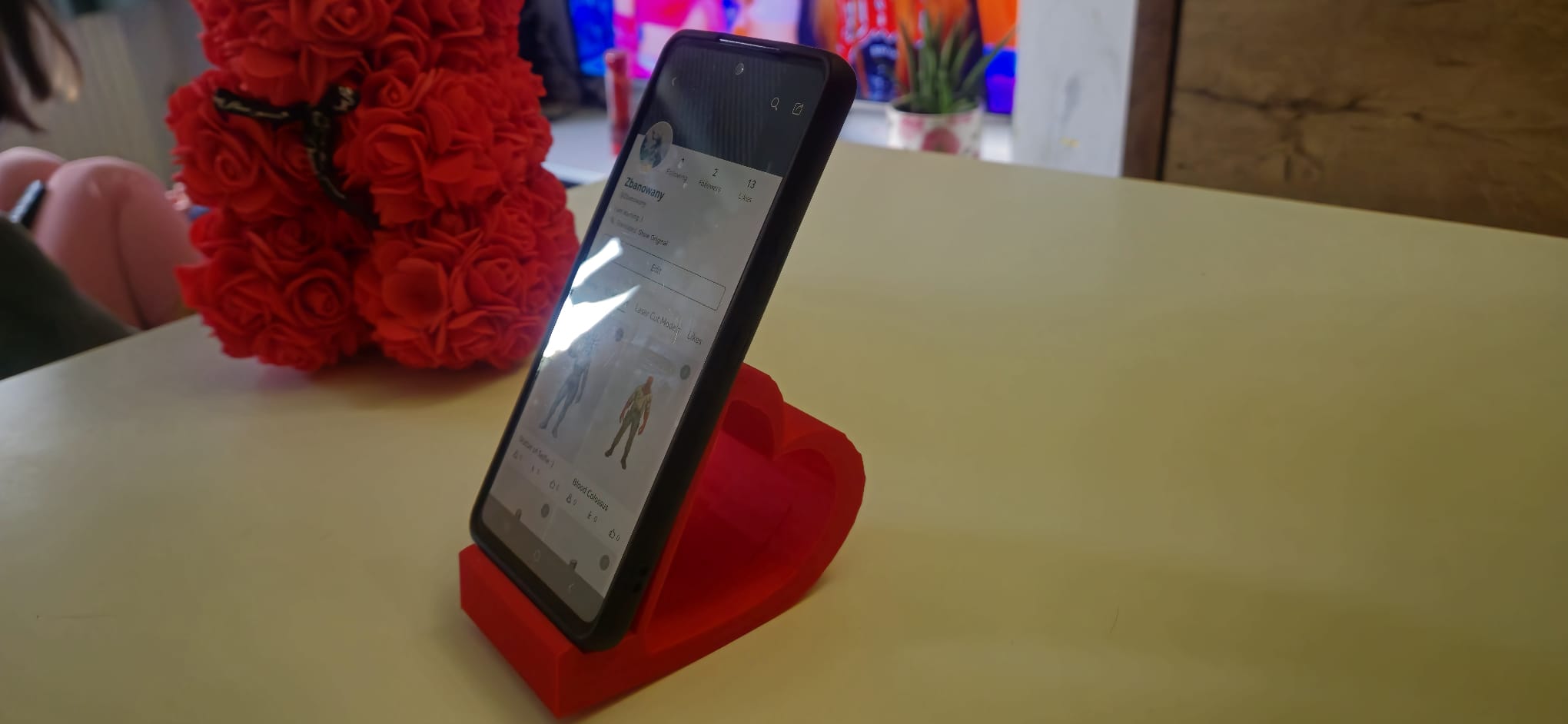 Phone Stand Heart