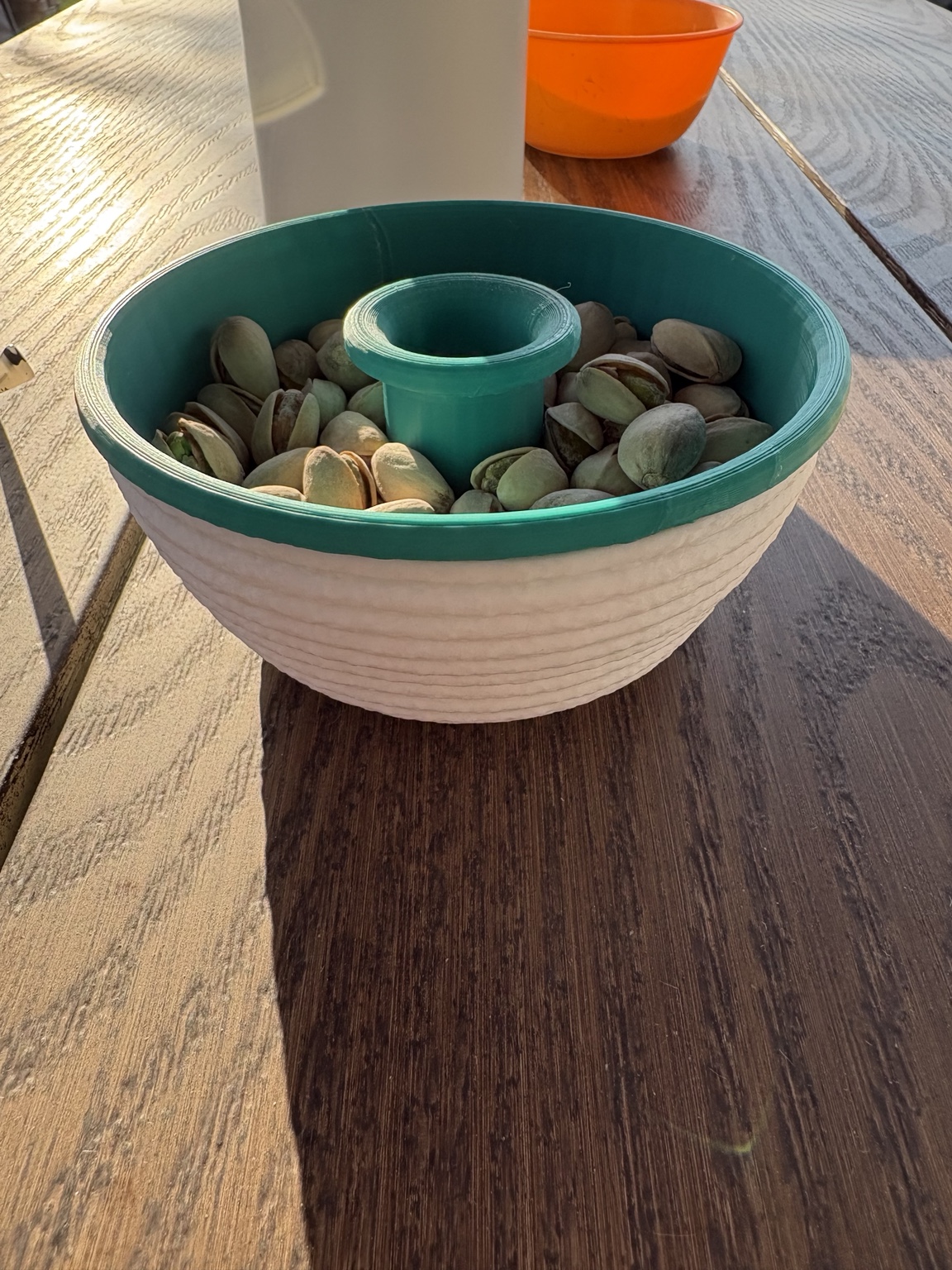 Dual Layer Pistachio Shell Bowl