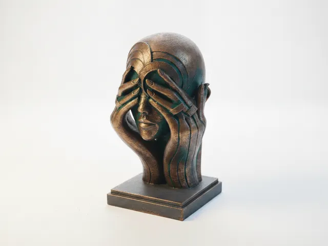 Covered Face Sculpture Abstract Art 3D Printable