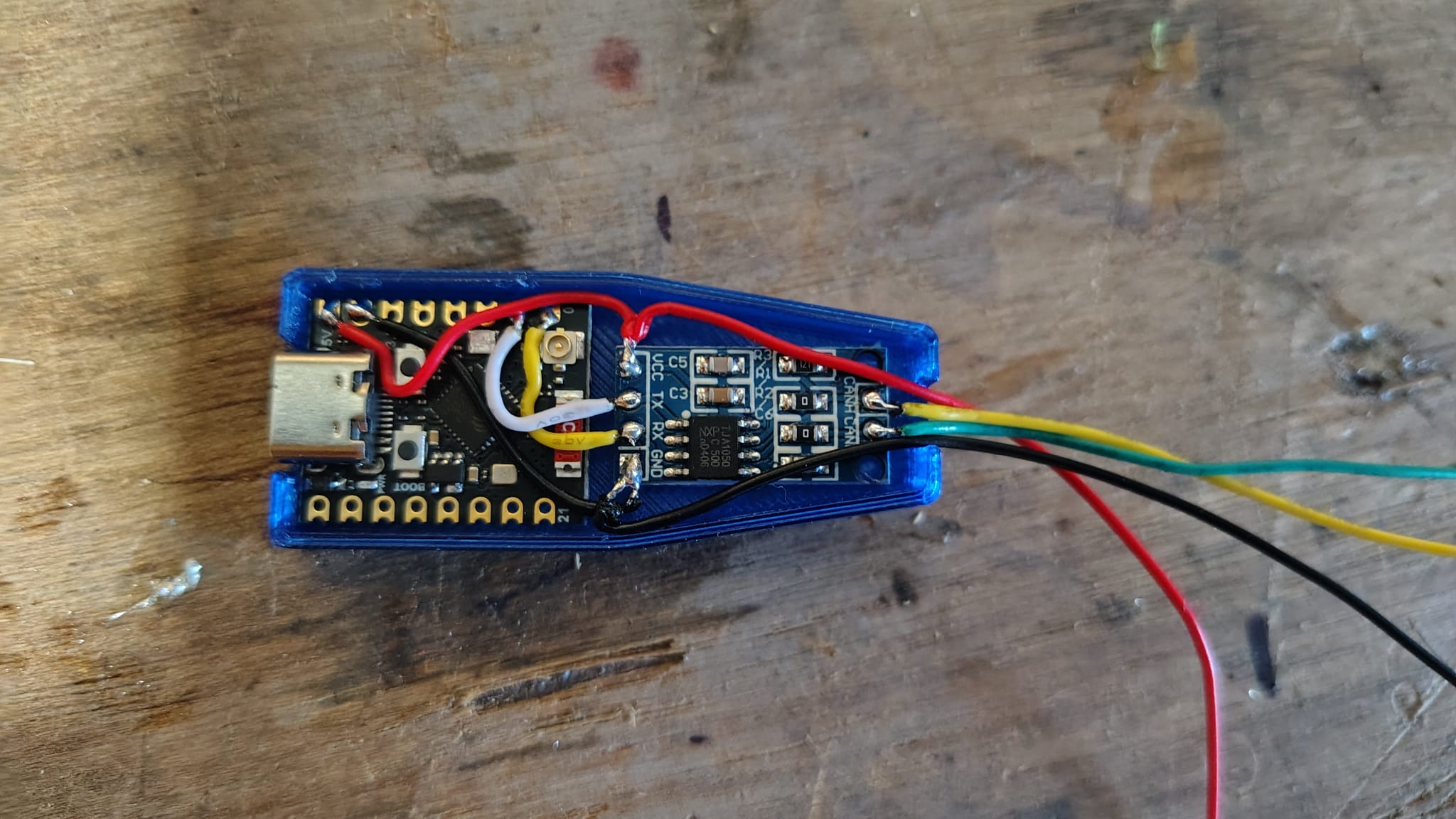 VESC express + TJA1050 housing