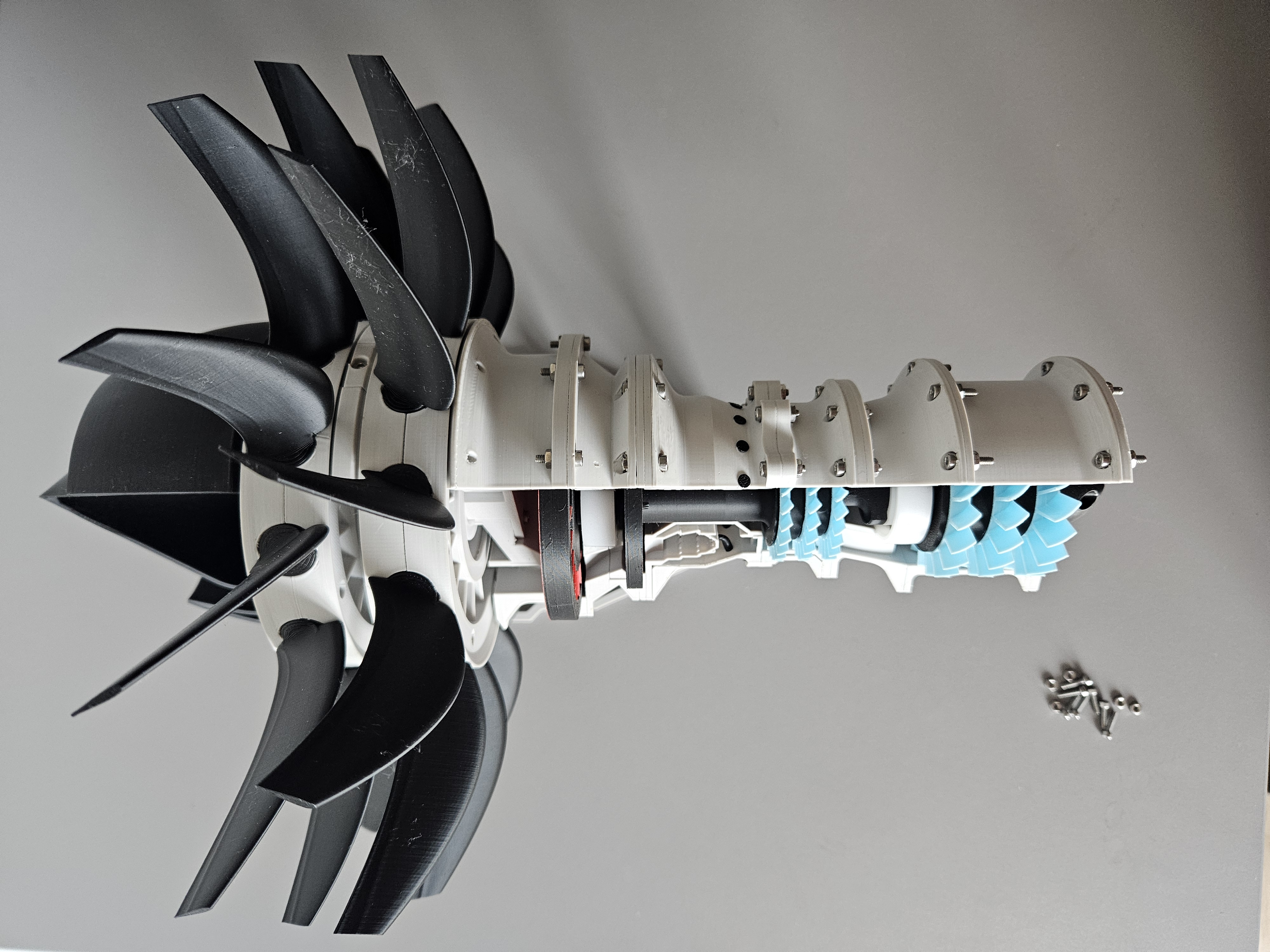 3d printable Jet engine - Propfan - no glue assembly — miniatura 9