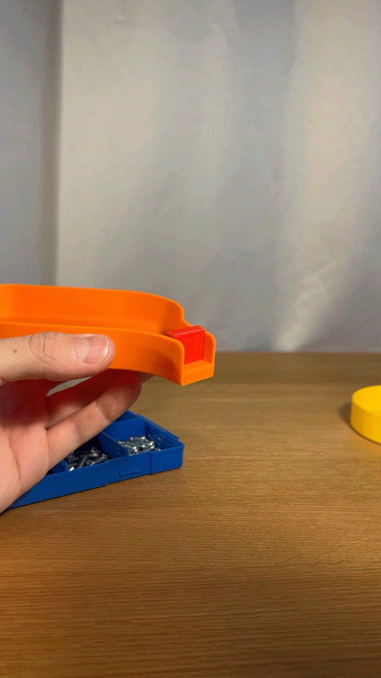 Miniatura 4 do modelo 3D Funnel Tray V2