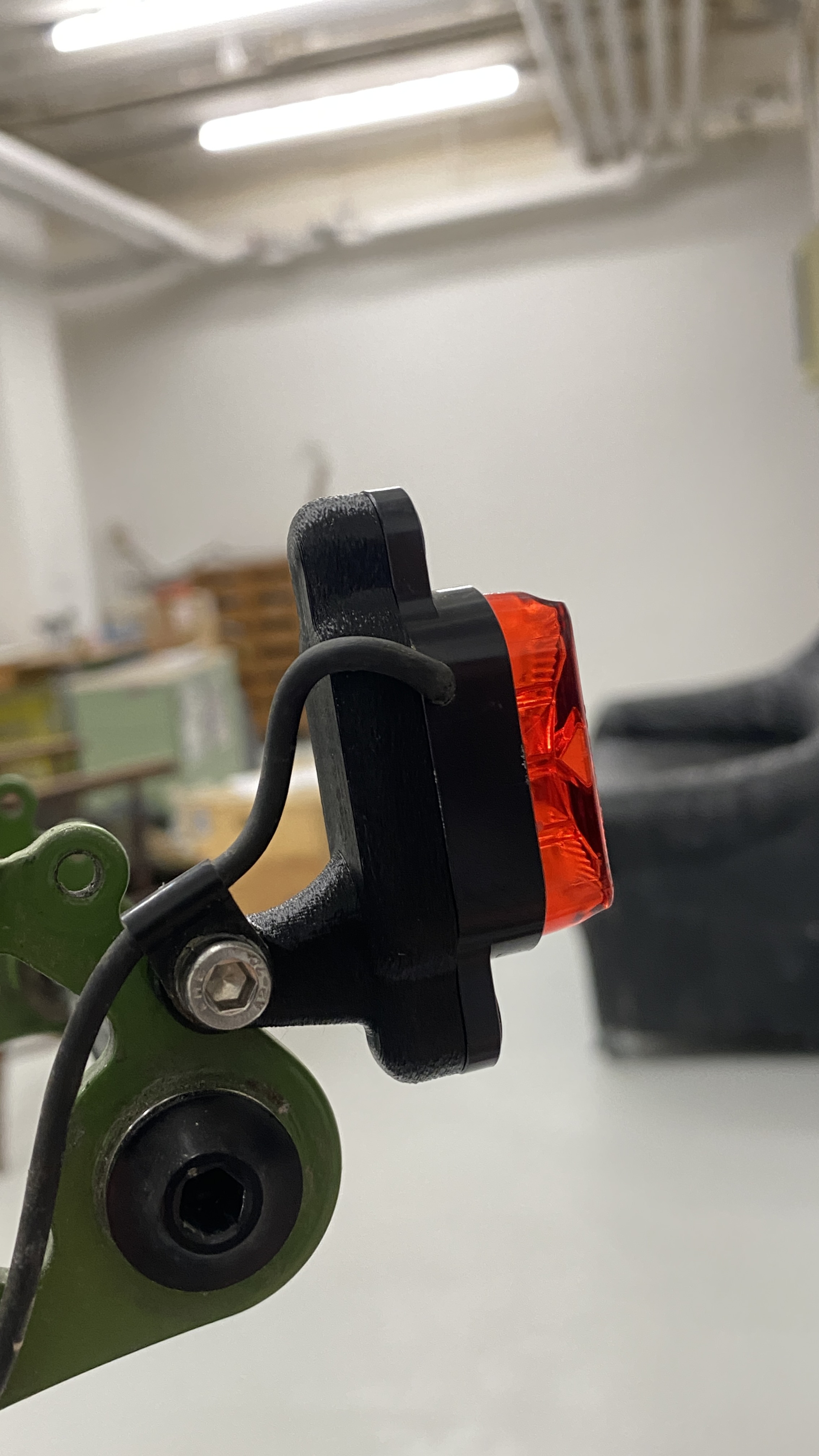 SON/B&M rear light holder
