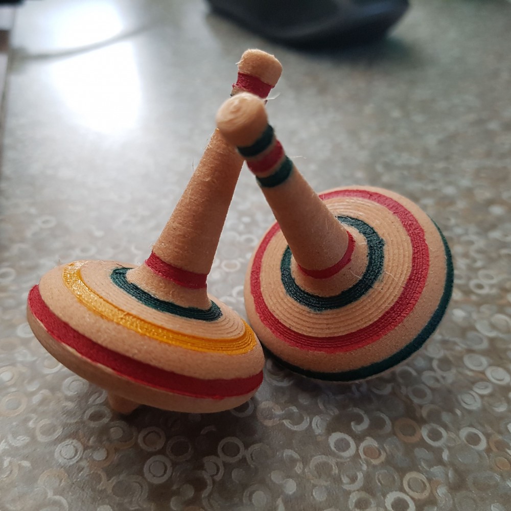 Classic Wooden Top